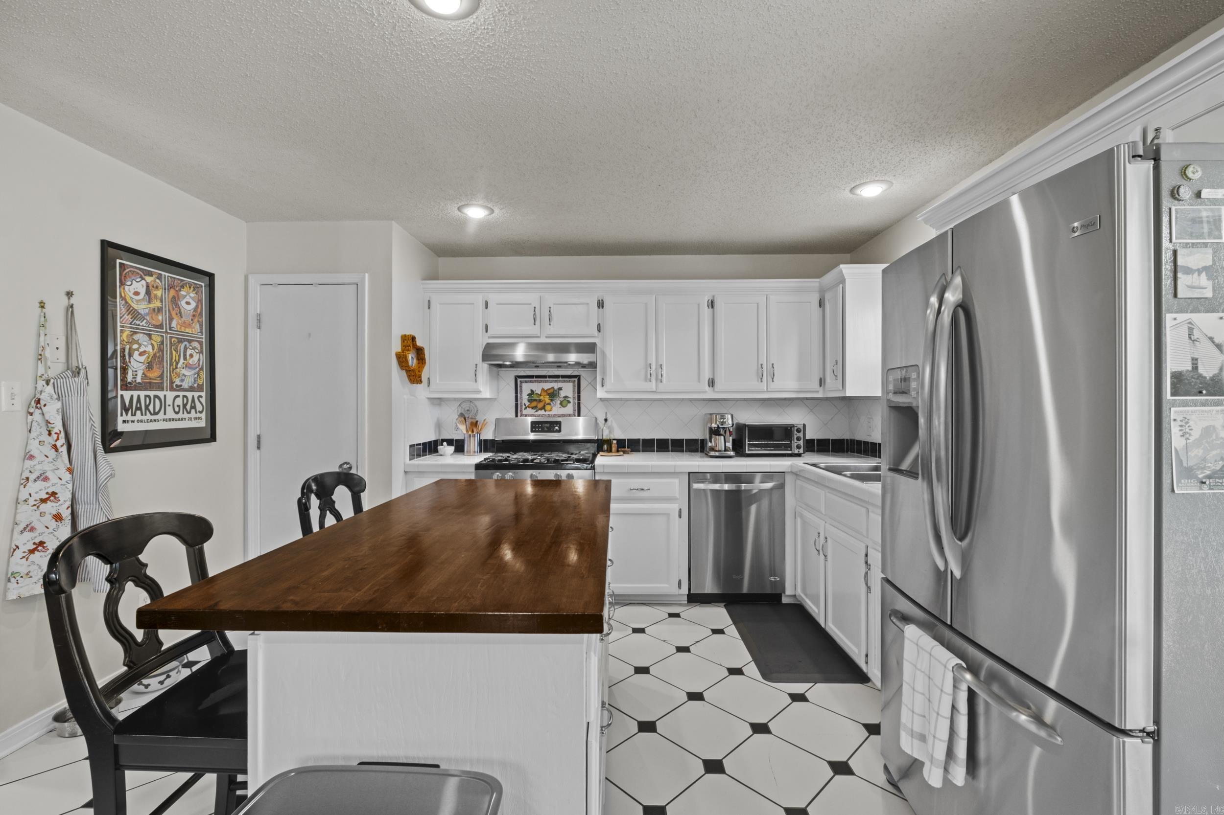 CEDAR RIDGE - Residential