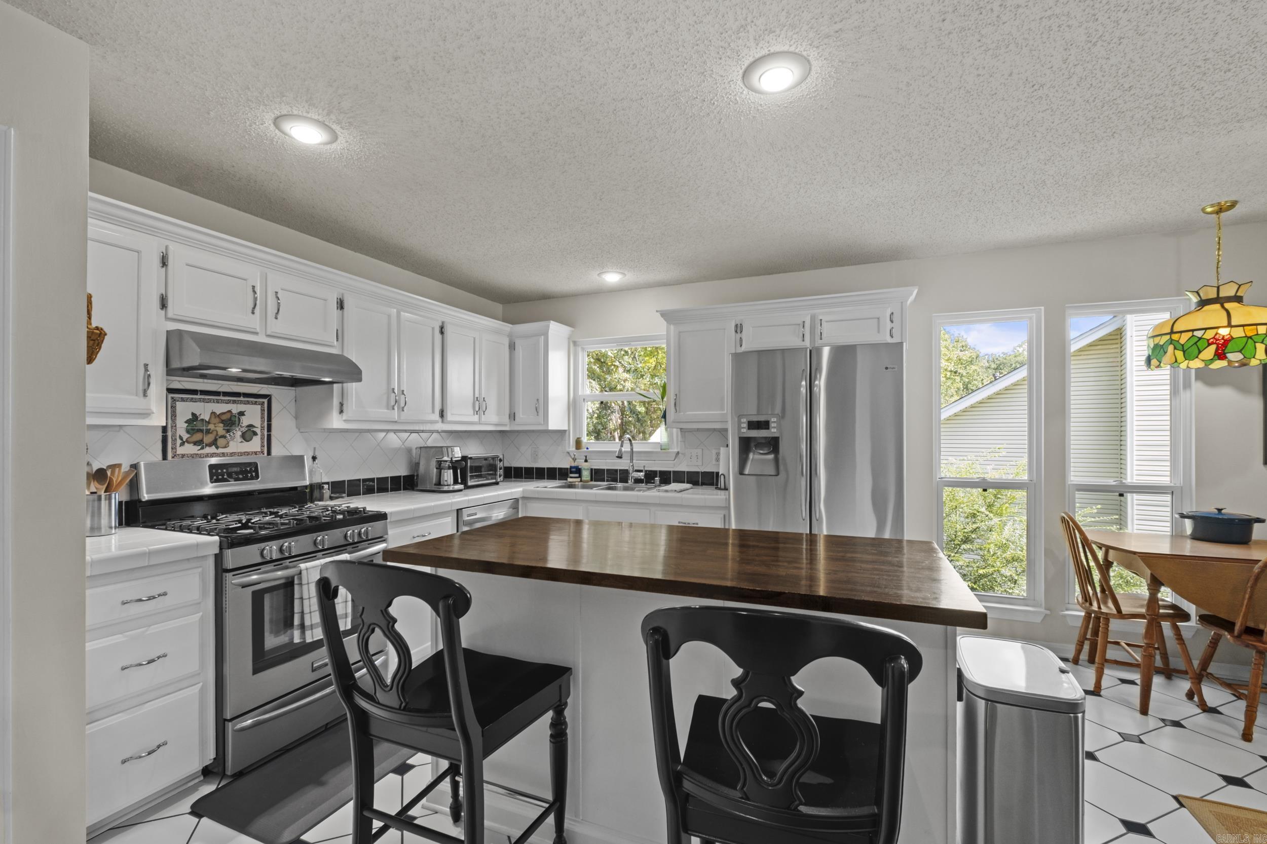 CEDAR RIDGE - Residential