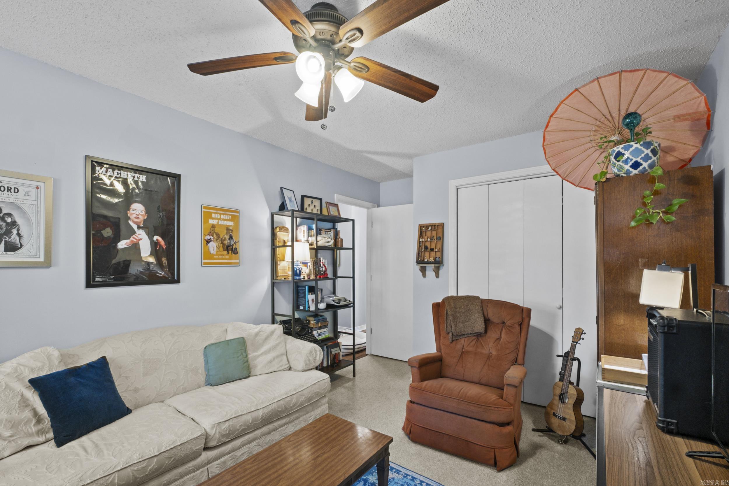 CEDAR RIDGE - Residential