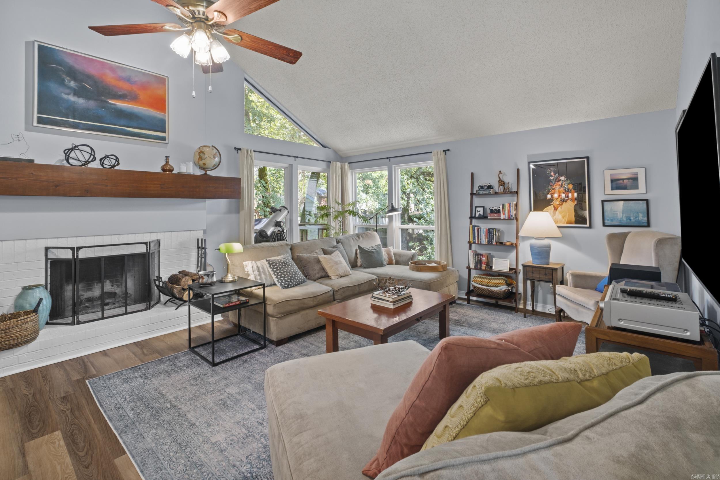 CEDAR RIDGE - Residential