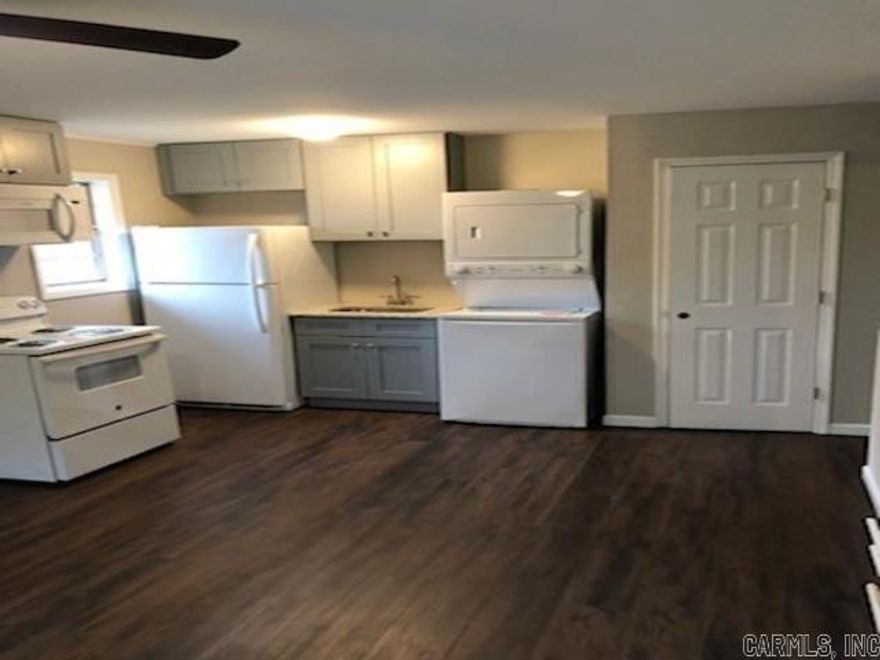 Beautifully Renovated 1 Bdrm Apt in Downtown LR. Featuring a spacious Bedroom, Washer & Dryer, Microwave, and Water PAID by Owner. Tenant pays electric and must keep renters insurance. All NEW Appliances, Flooring, Paint + Fixtures. Kitchen layout w/have an island w/counter space + storage (not pictured). NO Pets  NO Smoking    $40 App Fee per Adult    Deposit: $300    Rent: $625    Move-in: 01/15/2020     2 people MAX per unit. Must have 1 year positive rental/employment history. Apply: www.cozy.co