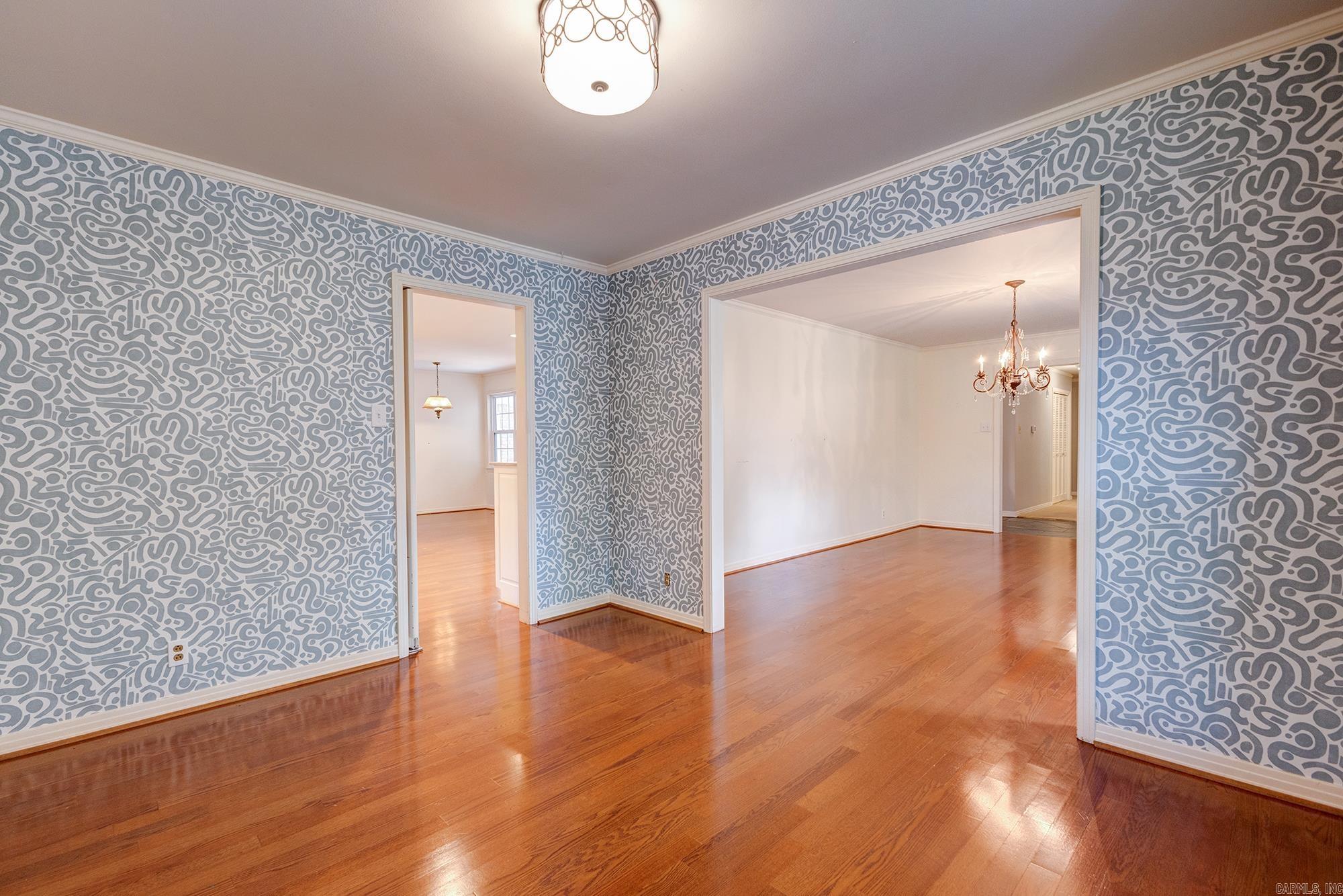 HALL COVE - Residential