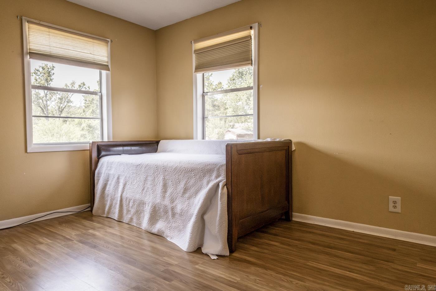 BREEZE HILLS - Residential