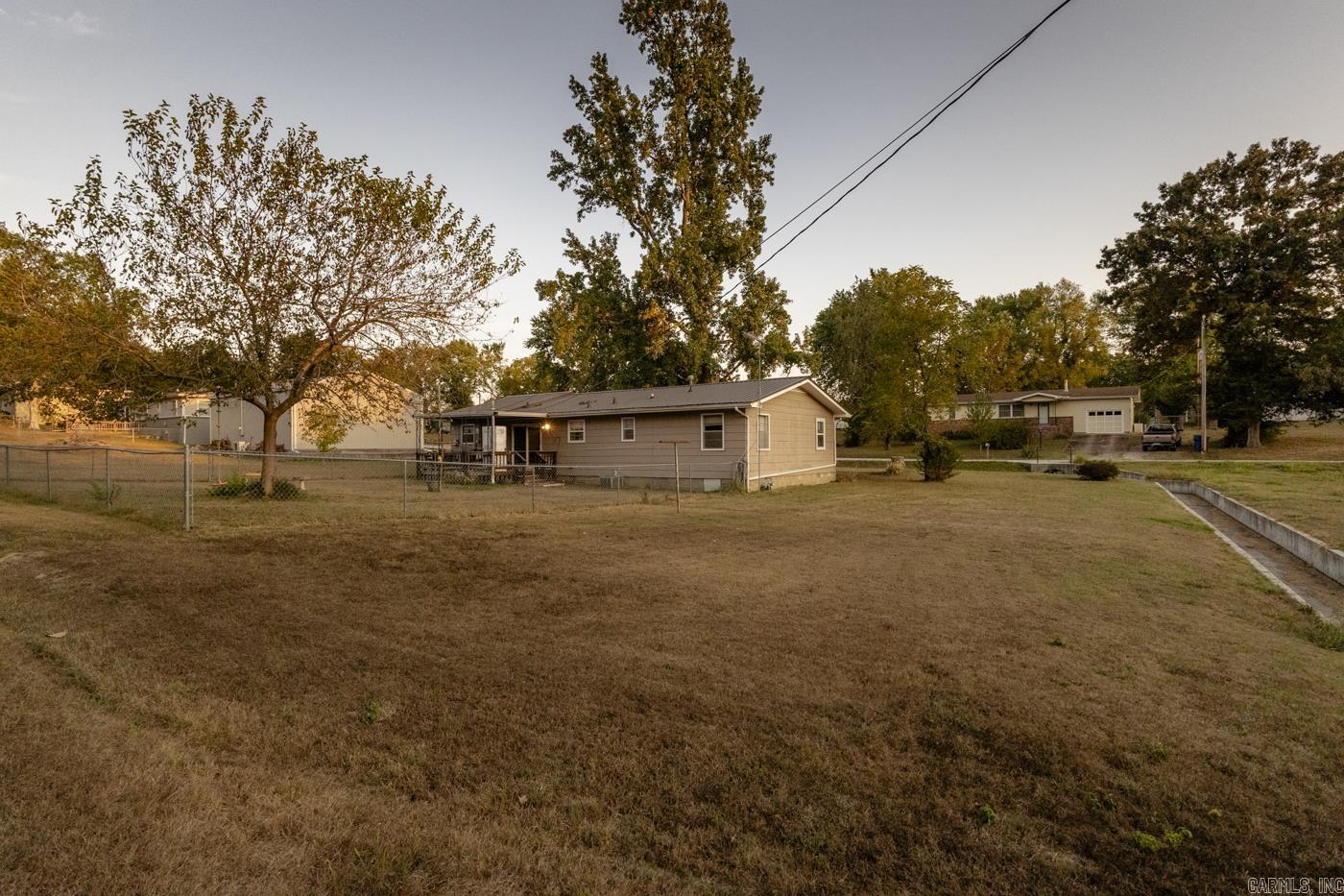 BREEZE HILLS - Residential