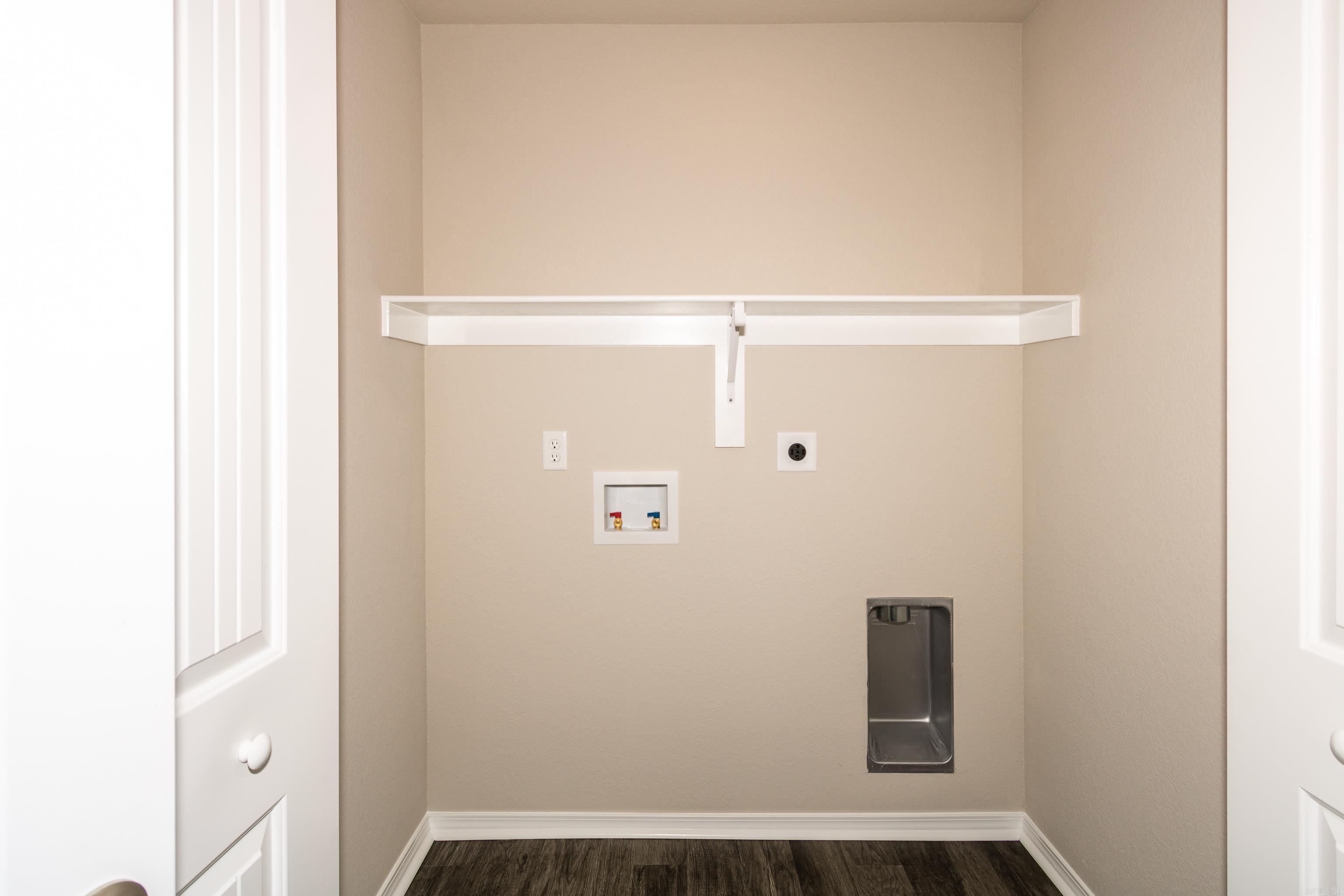 THE MEADOWS - Residential