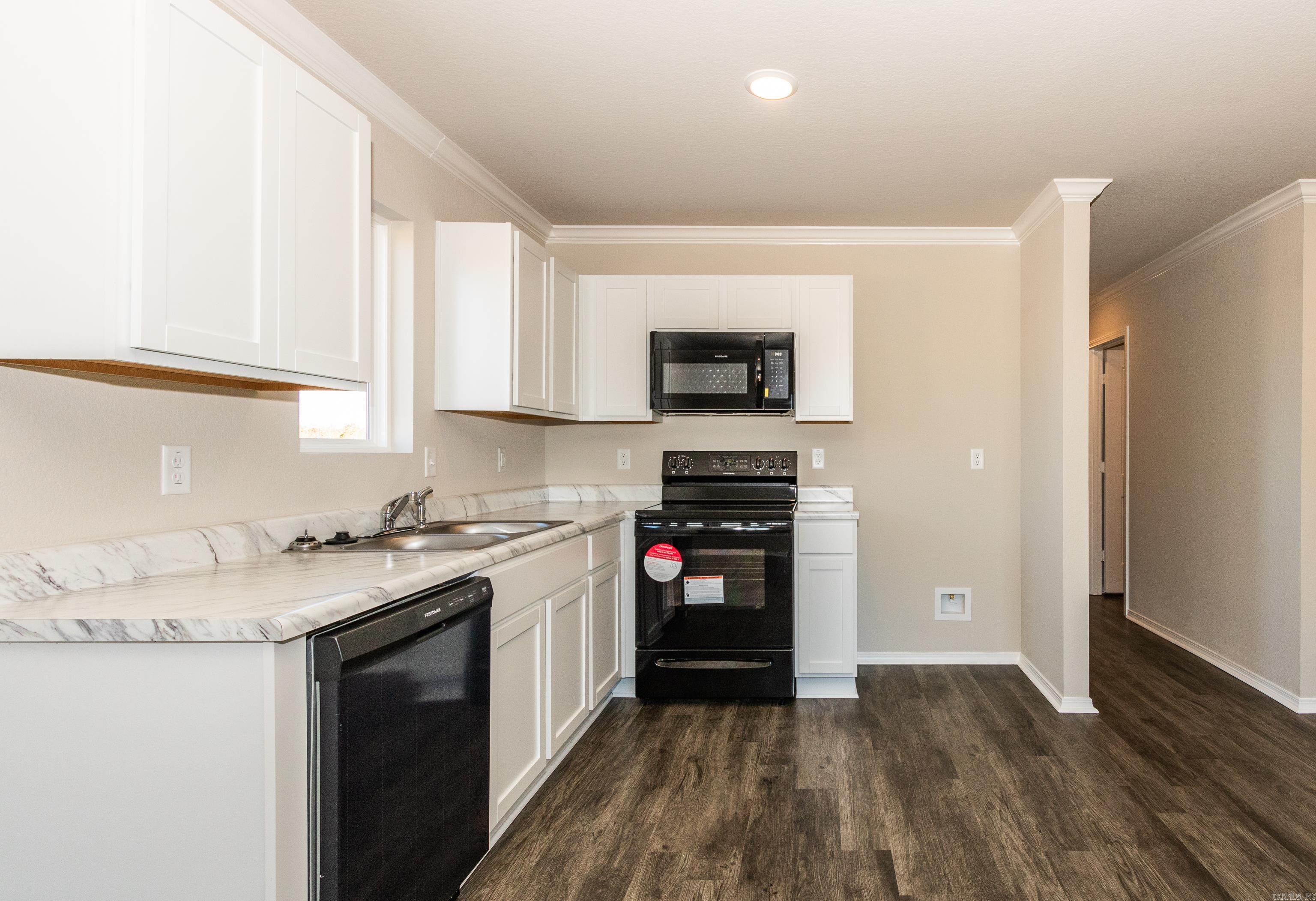 THE MEADOWS - Residential