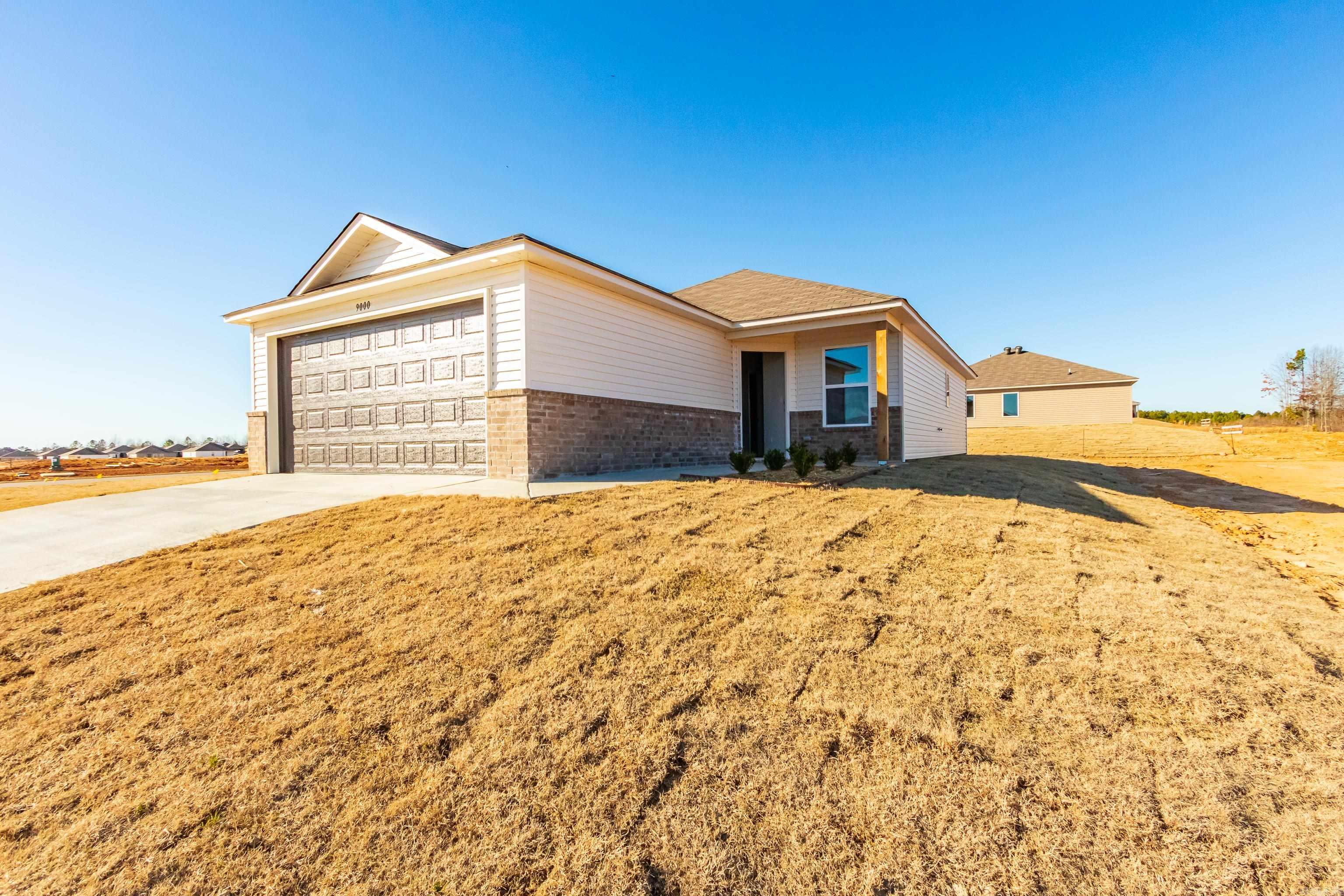 THE MEADOWS - Residential