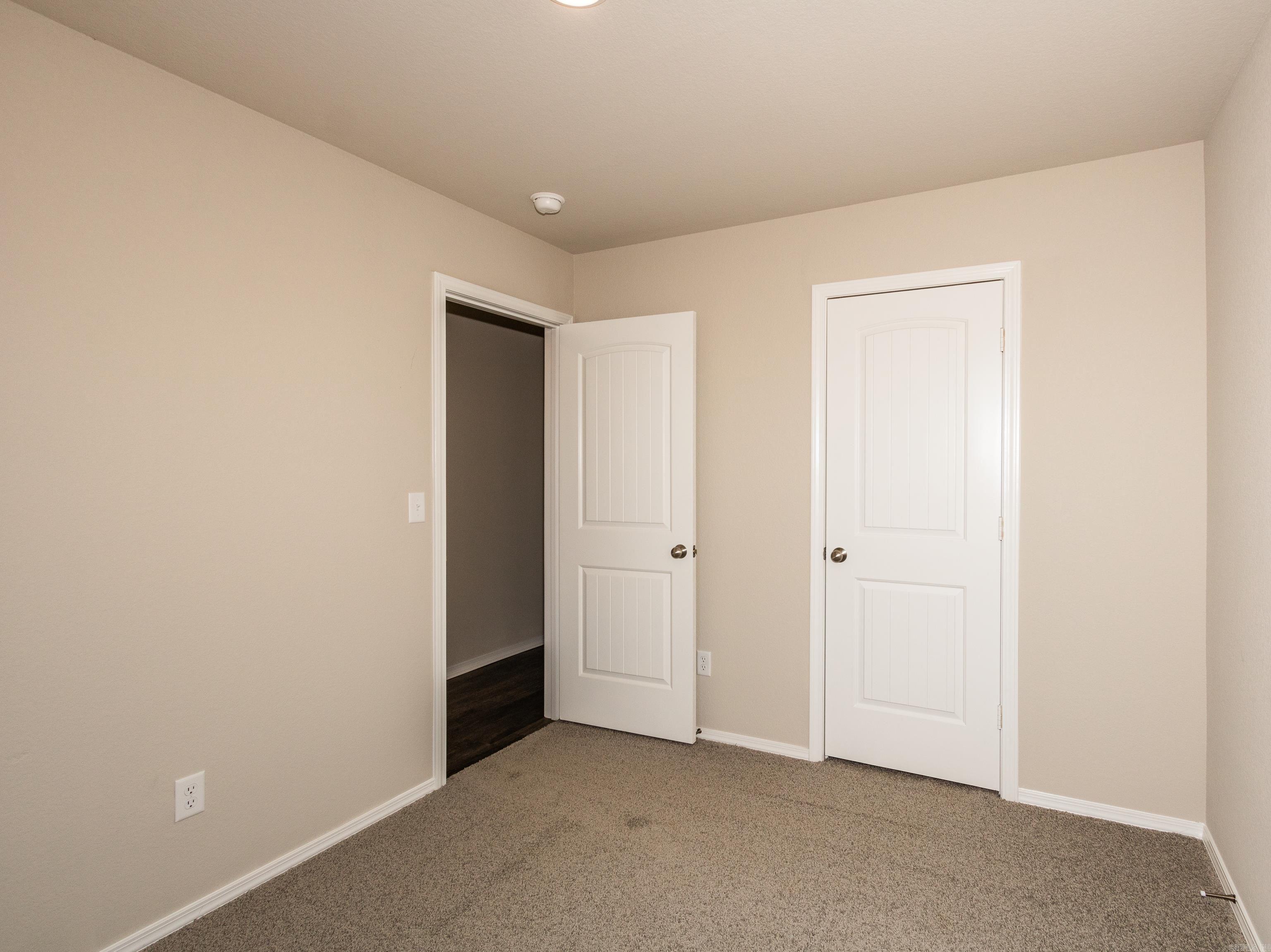 THE MEADOWS - Residential