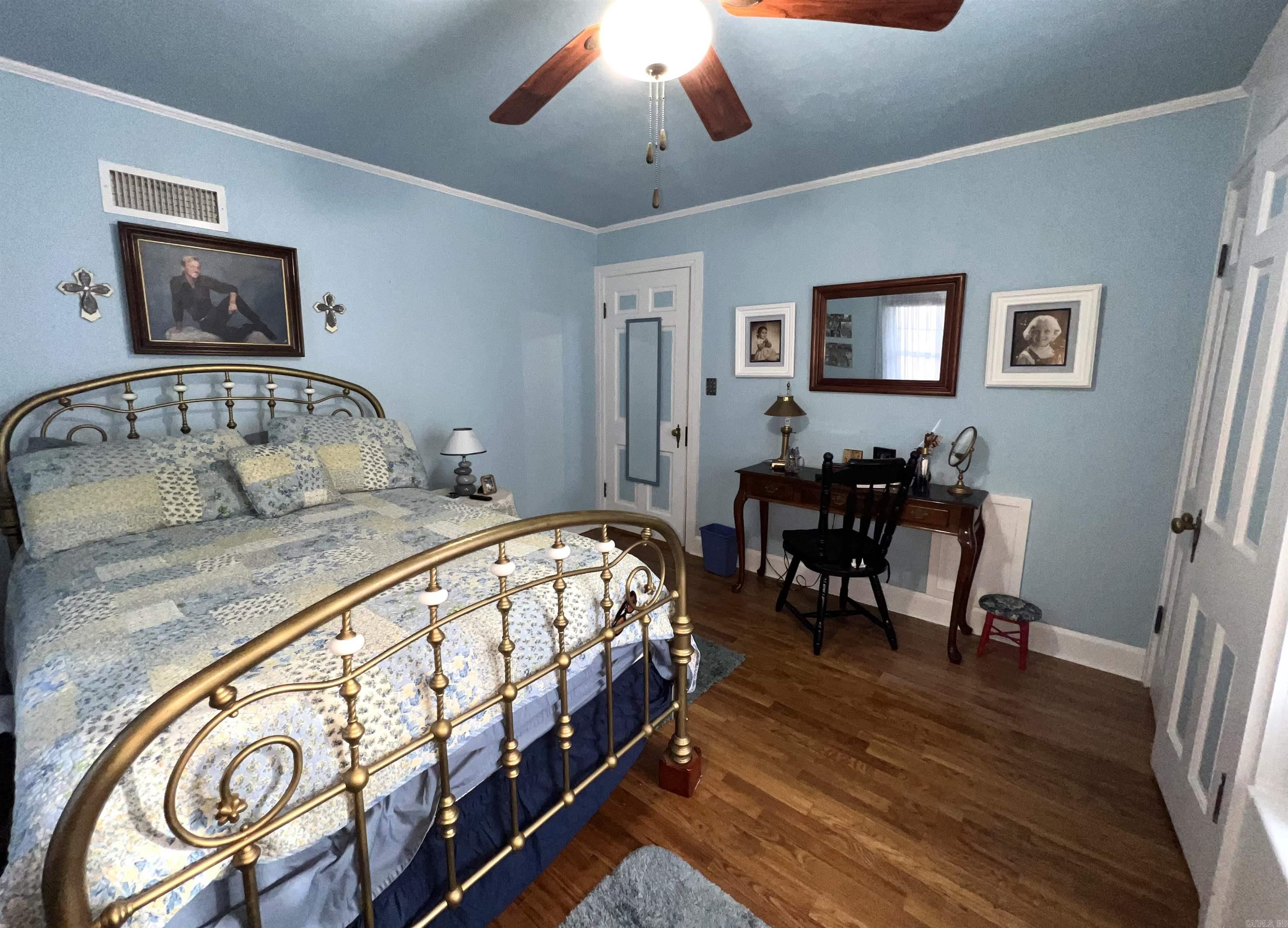 PIGGOTT - Residential