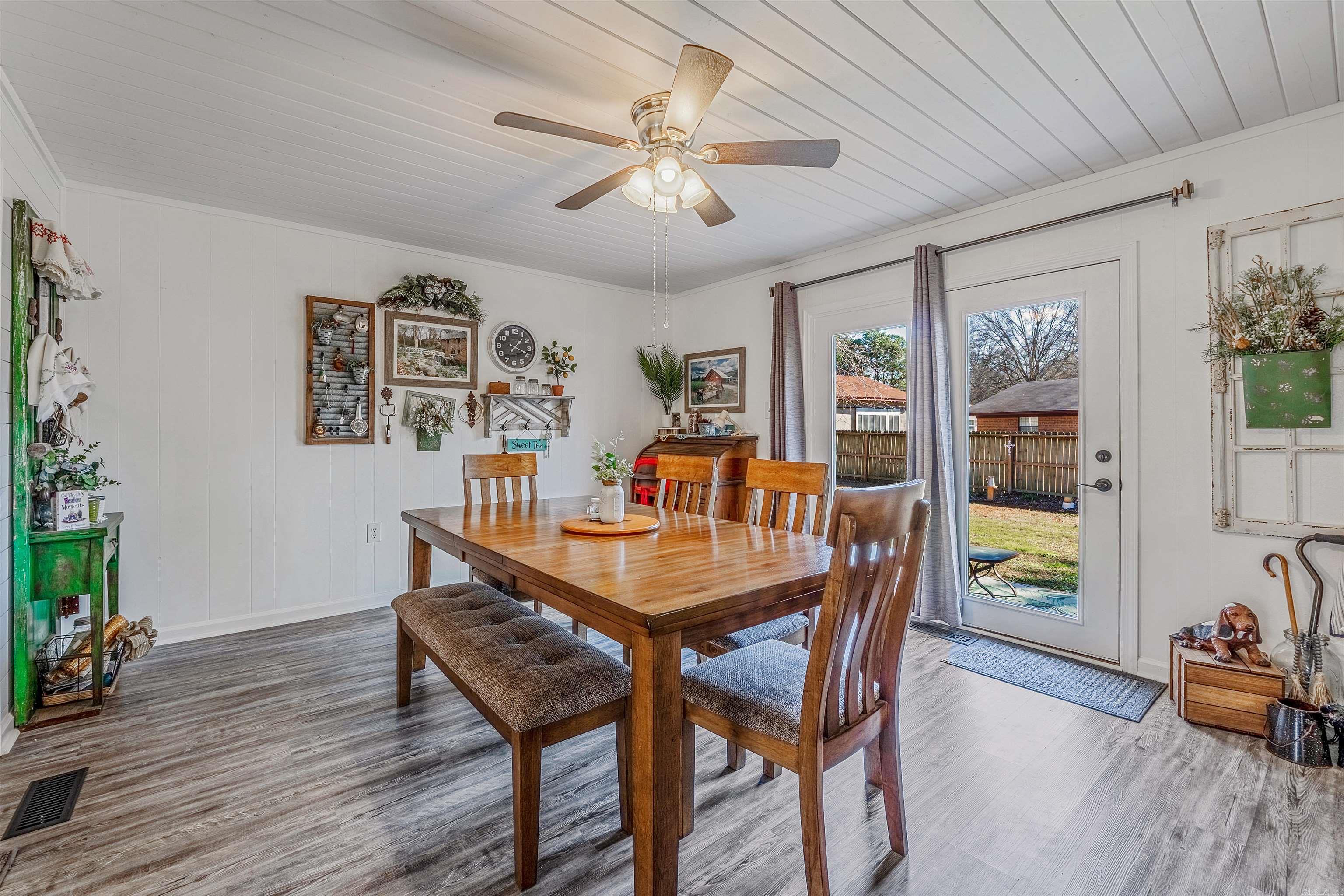 CLOVERDALE ADD (SEARCY) - Residential