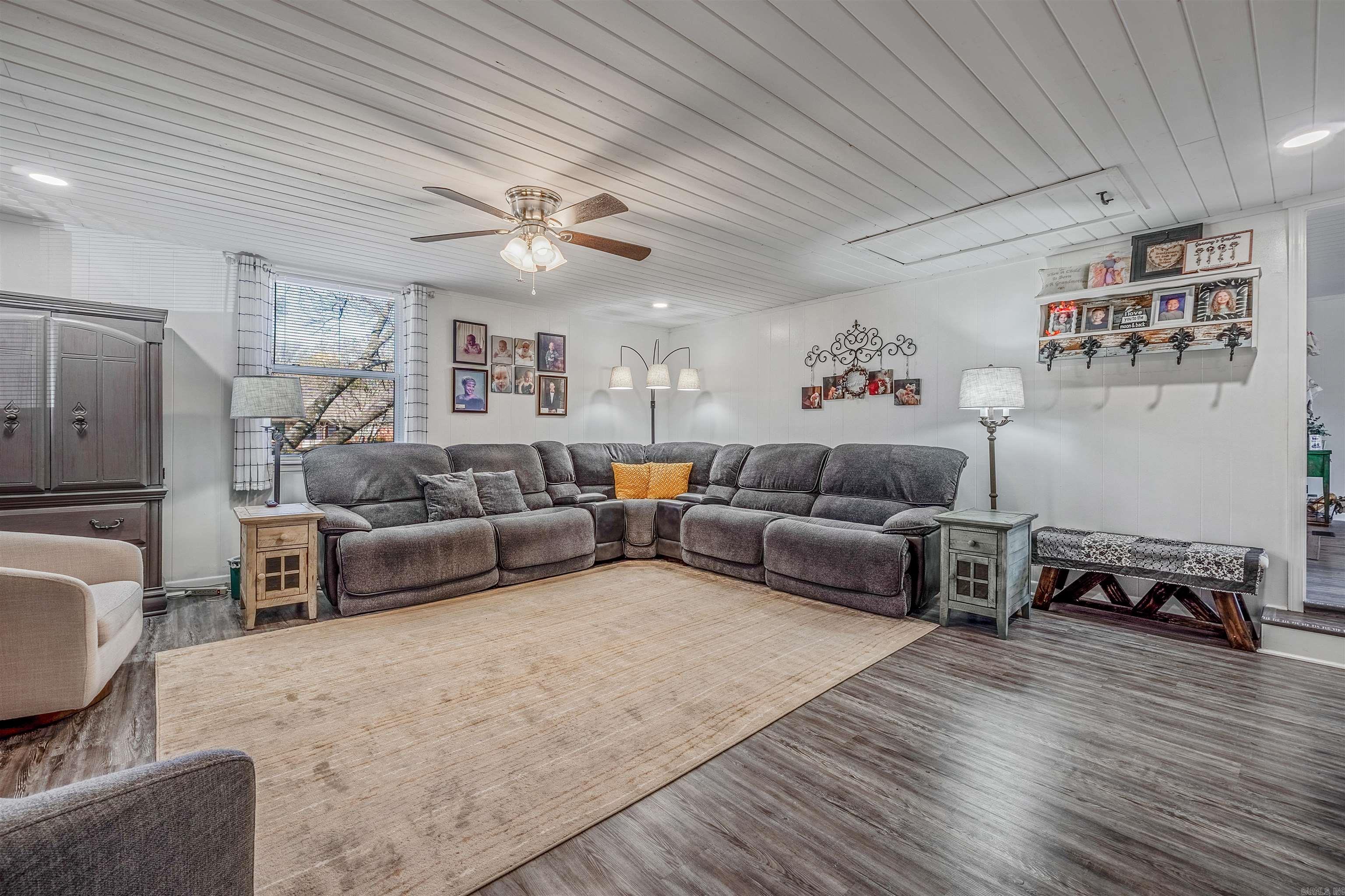 CLOVERDALE ADD (SEARCY) - Residential