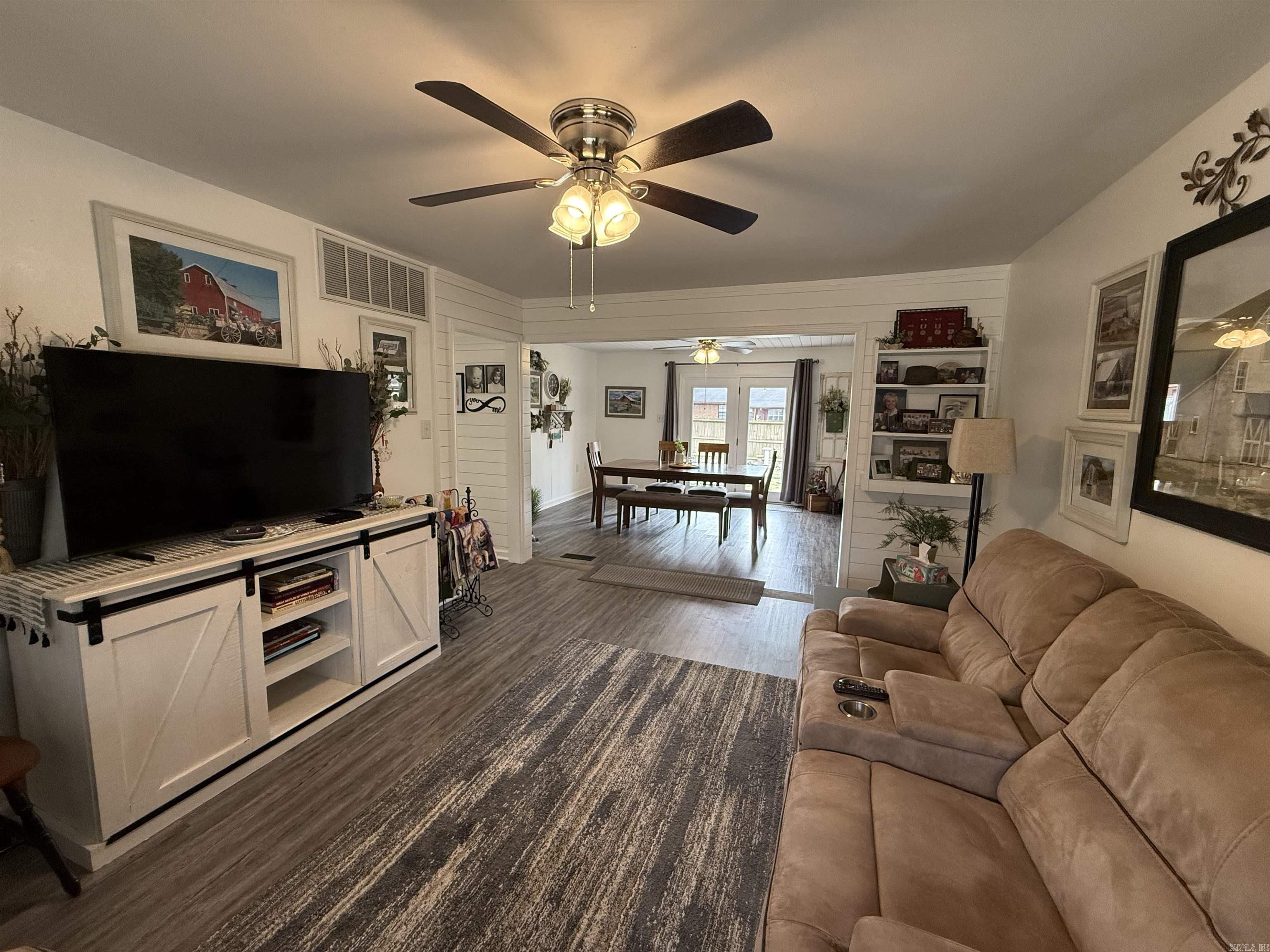 CLOVERDALE ADD (SEARCY) - Residential