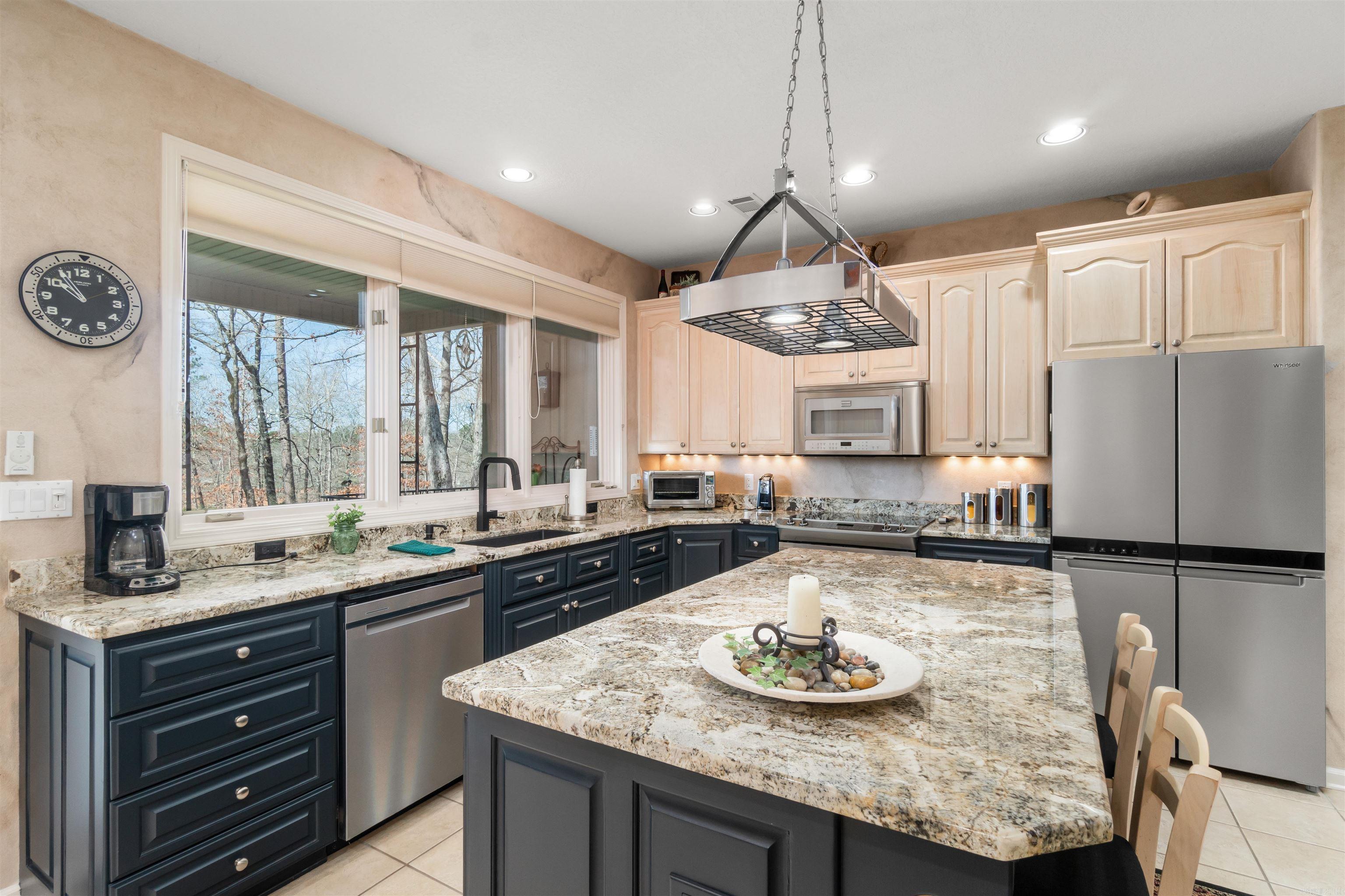 TIBURON - Residential