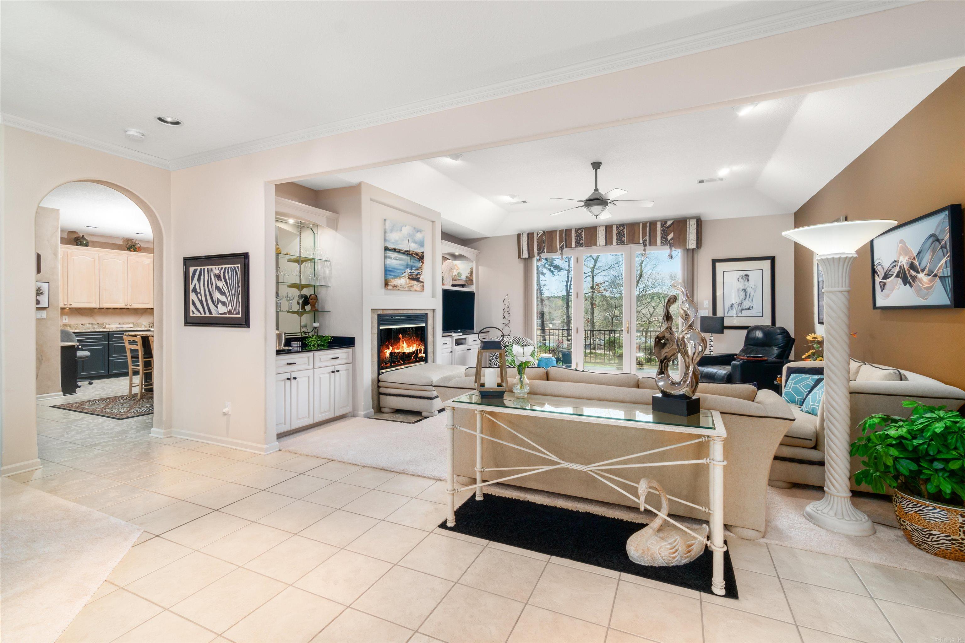 TIBURON - Residential