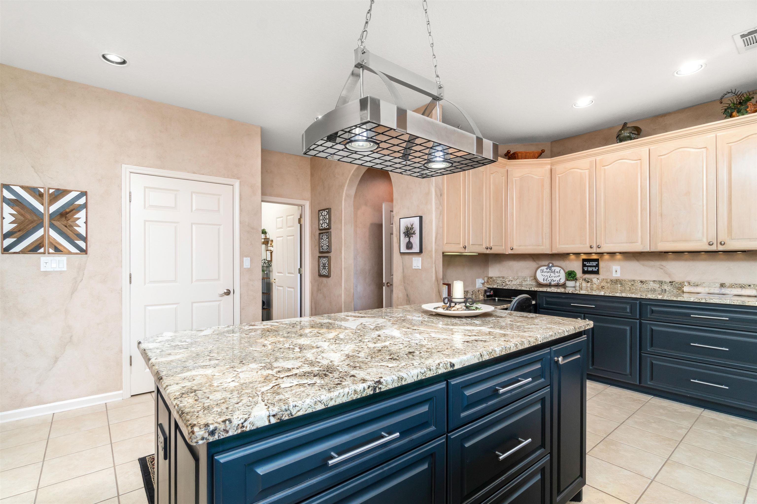 TIBURON - Residential