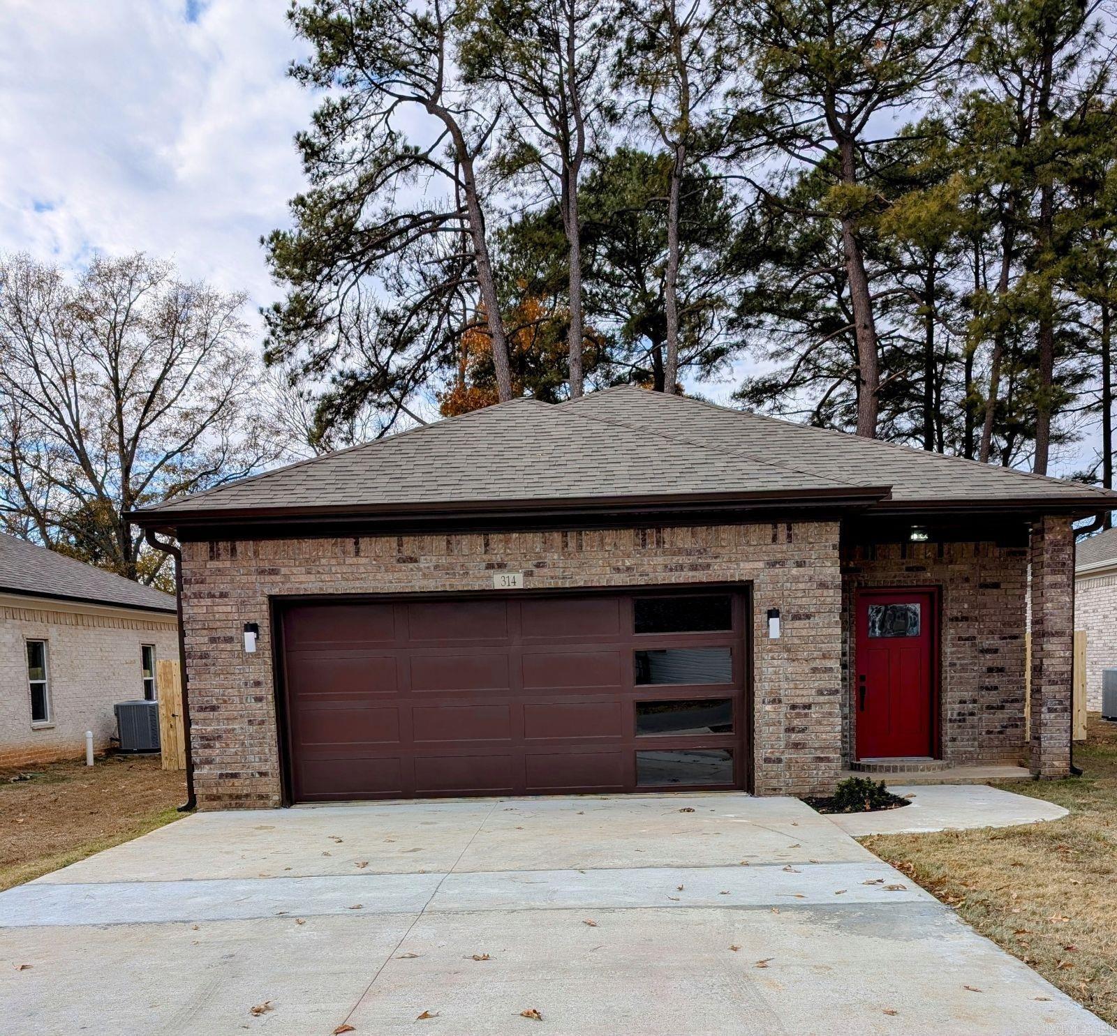 OT HICKS & REYNOLDS - Residential