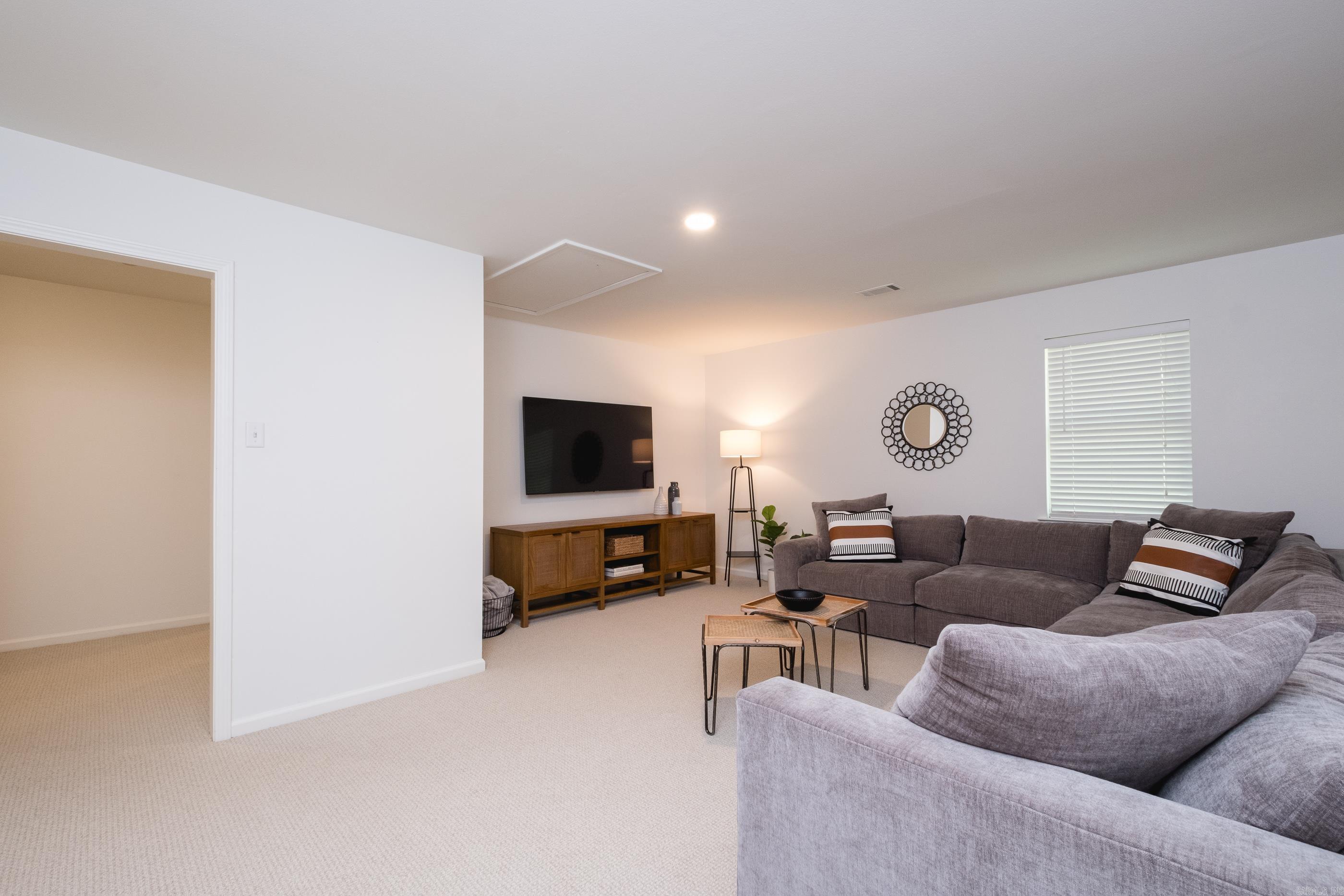 HILLSBOROUGH - Residential