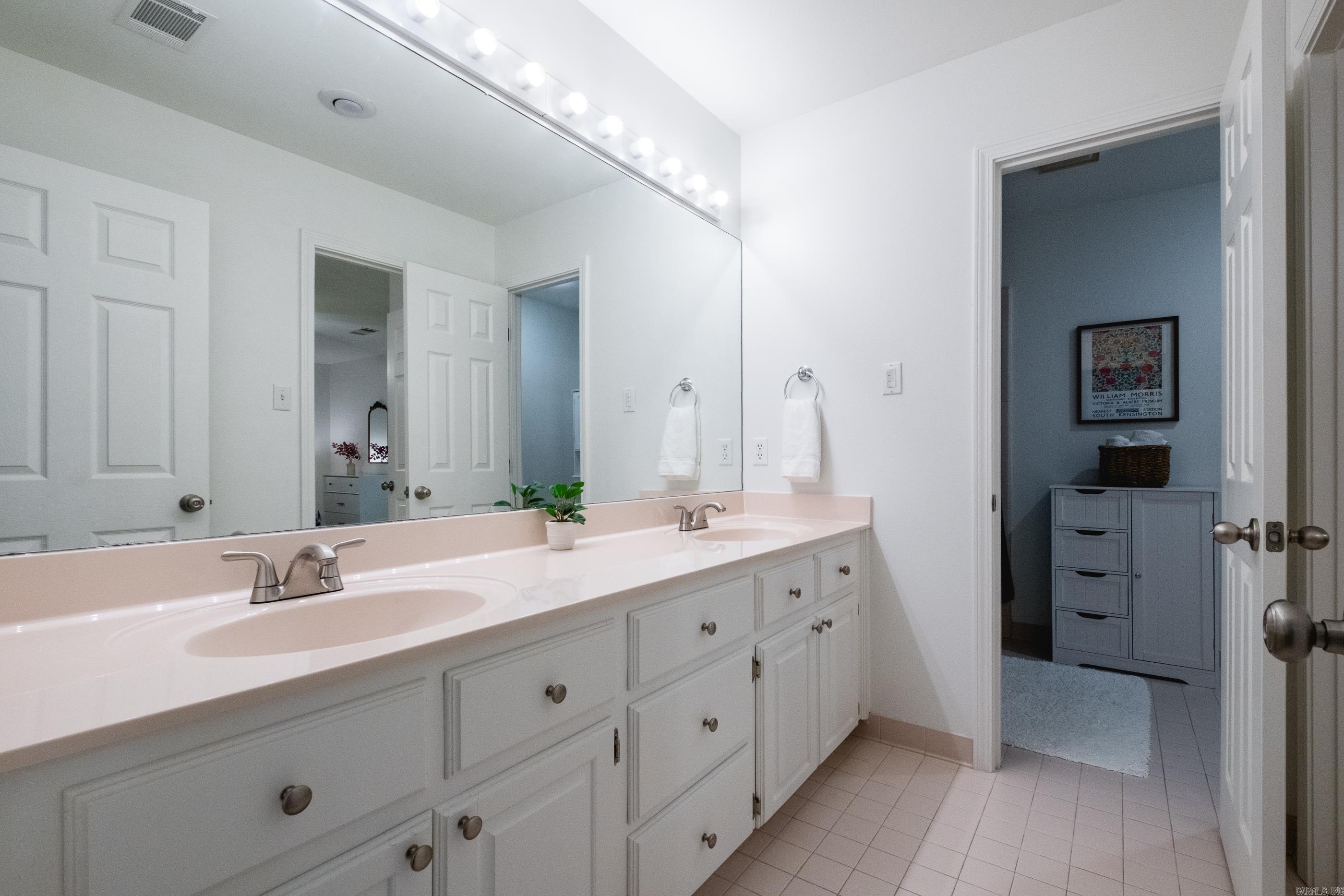 HILLSBOROUGH - Residential