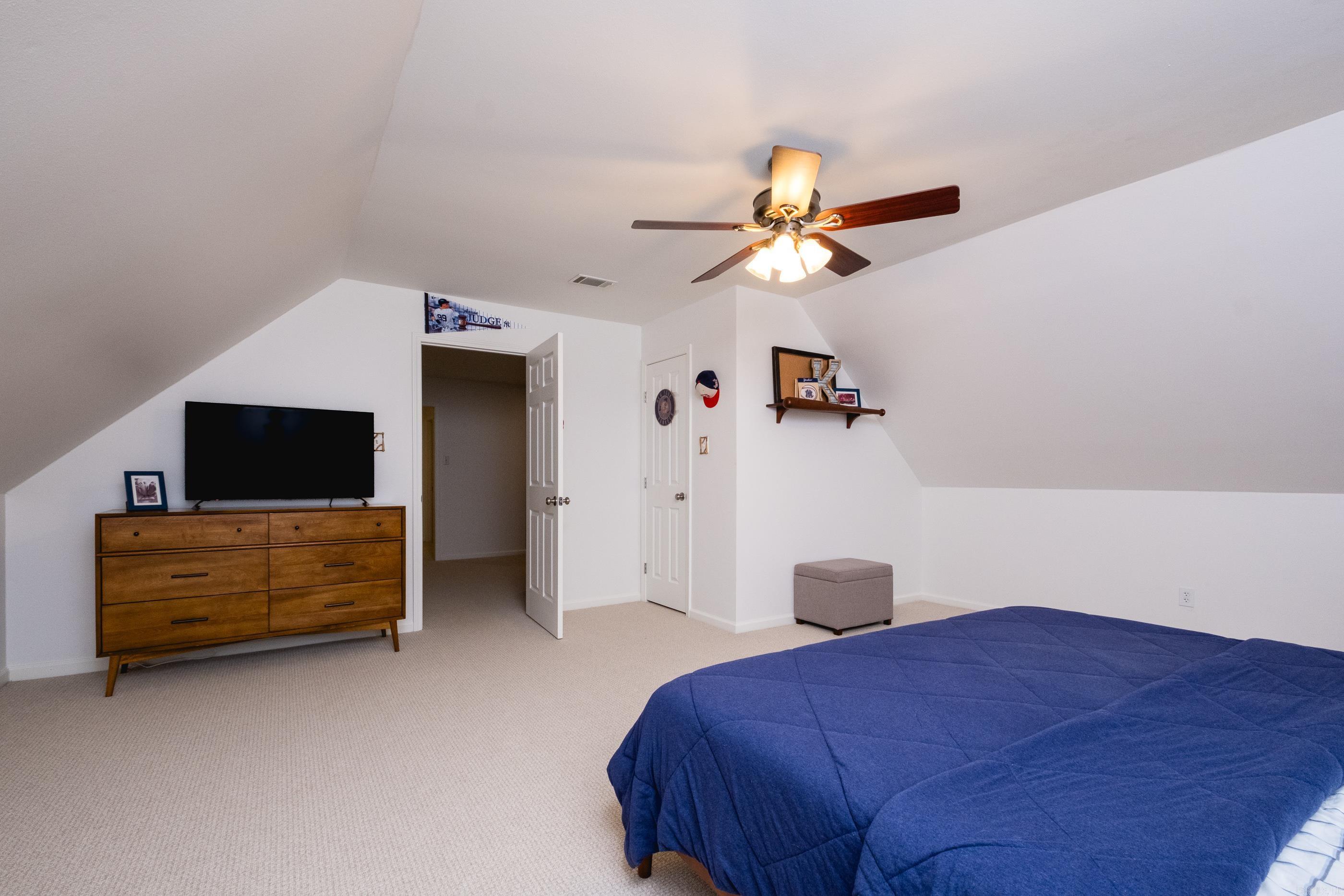 HILLSBOROUGH - Residential