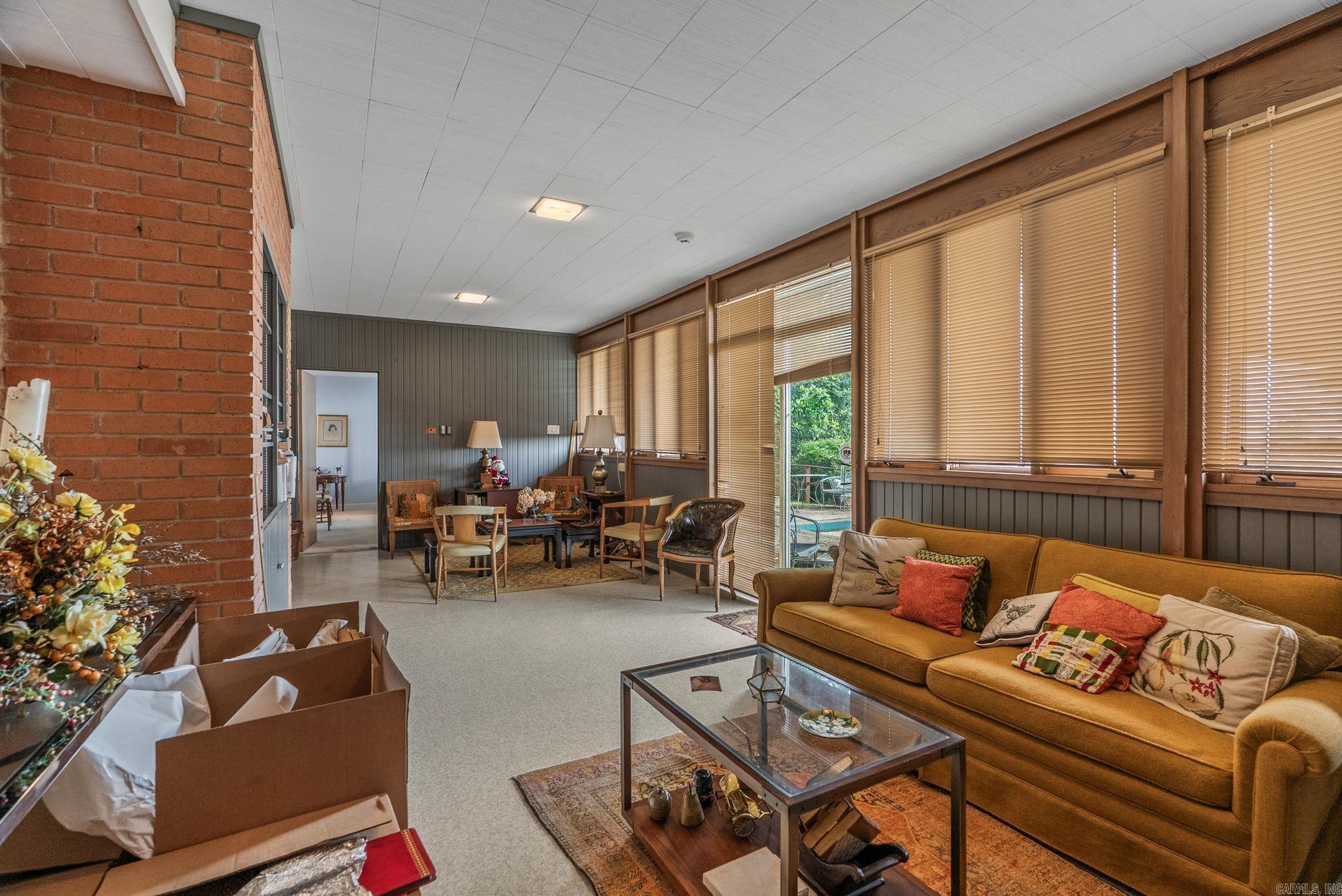 EAST PALISADES - Residential