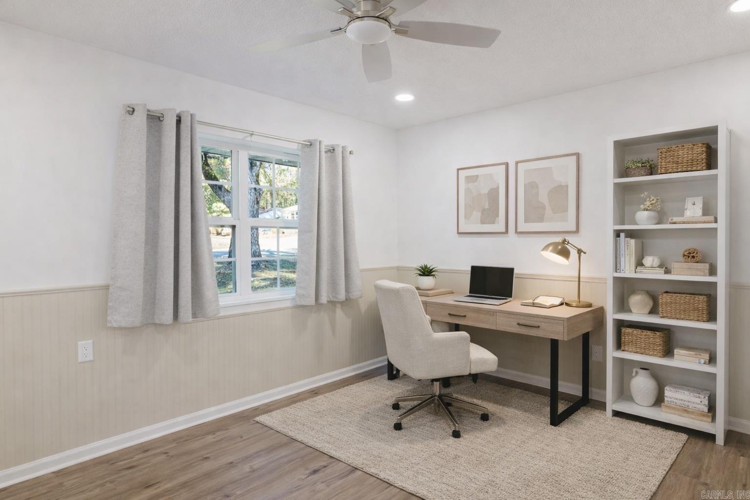 WATSON MANOR - Residential