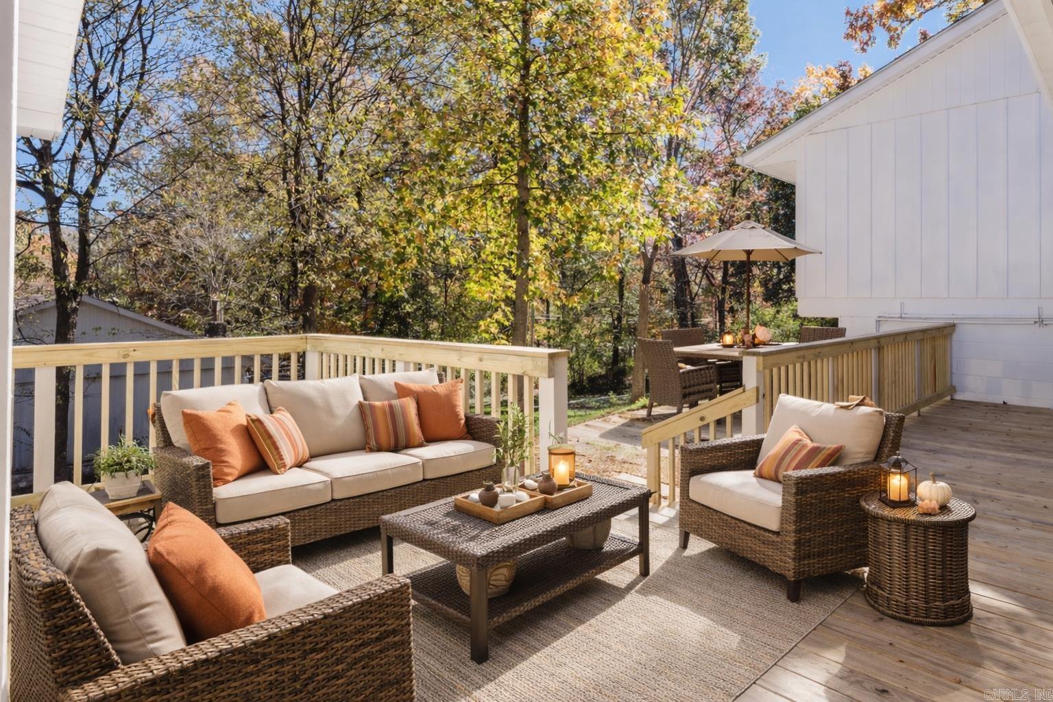 WATSON MANOR - Residential