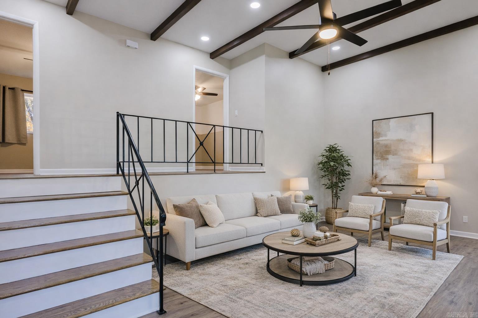 WATSON MANOR - Residential