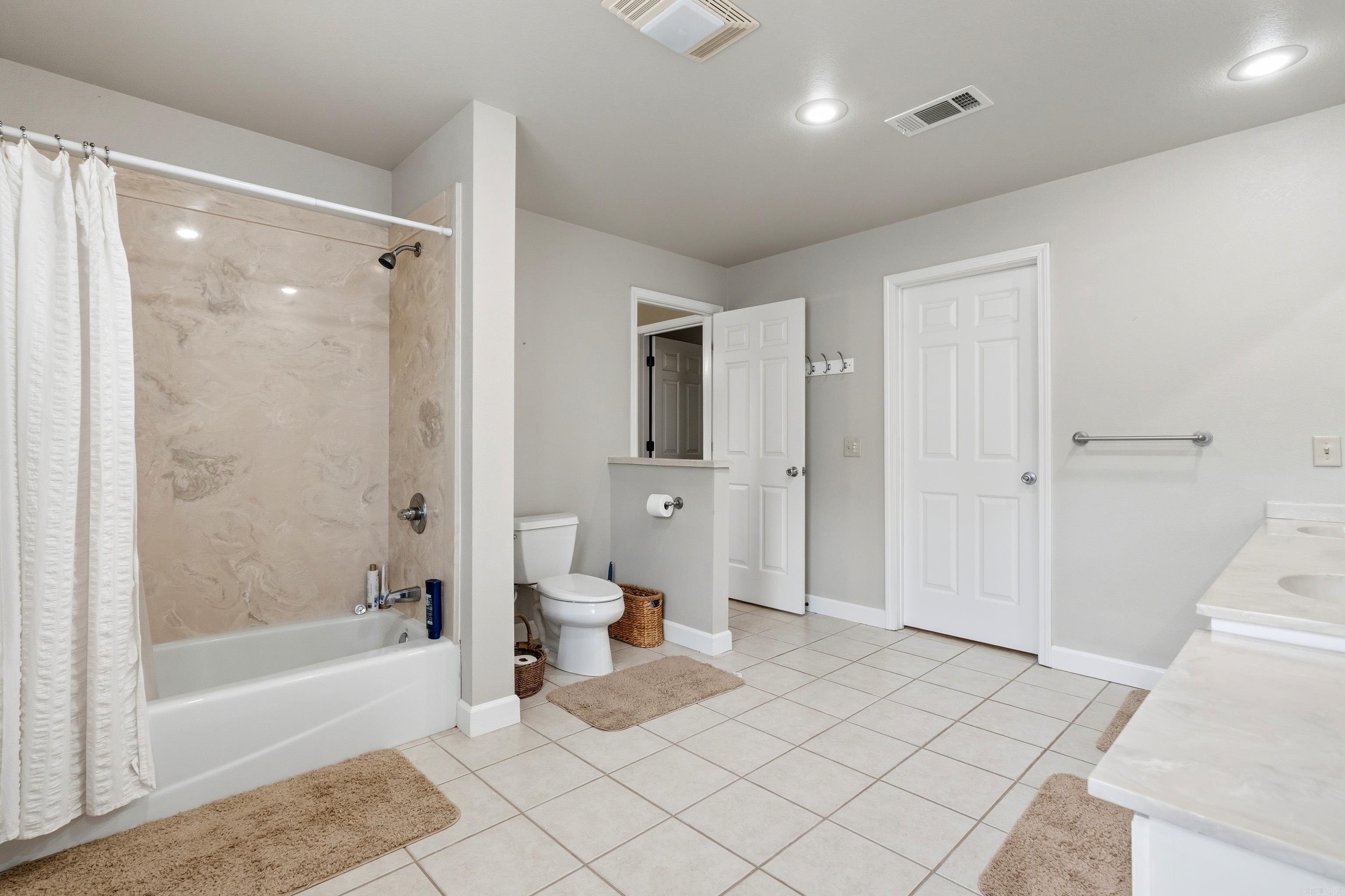 SHADOW RIDGE - Residential