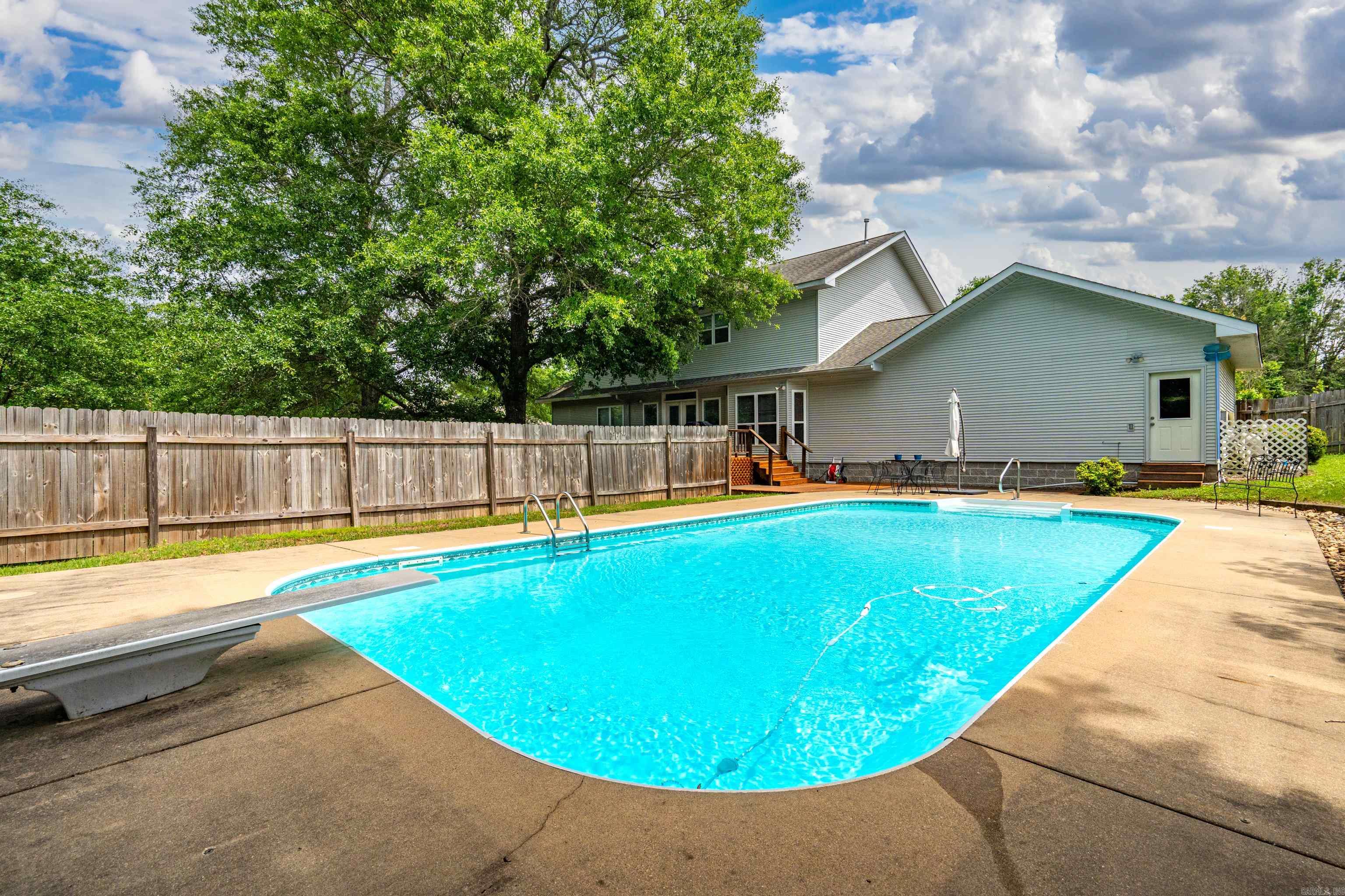 SHADOW RIDGE - Residential