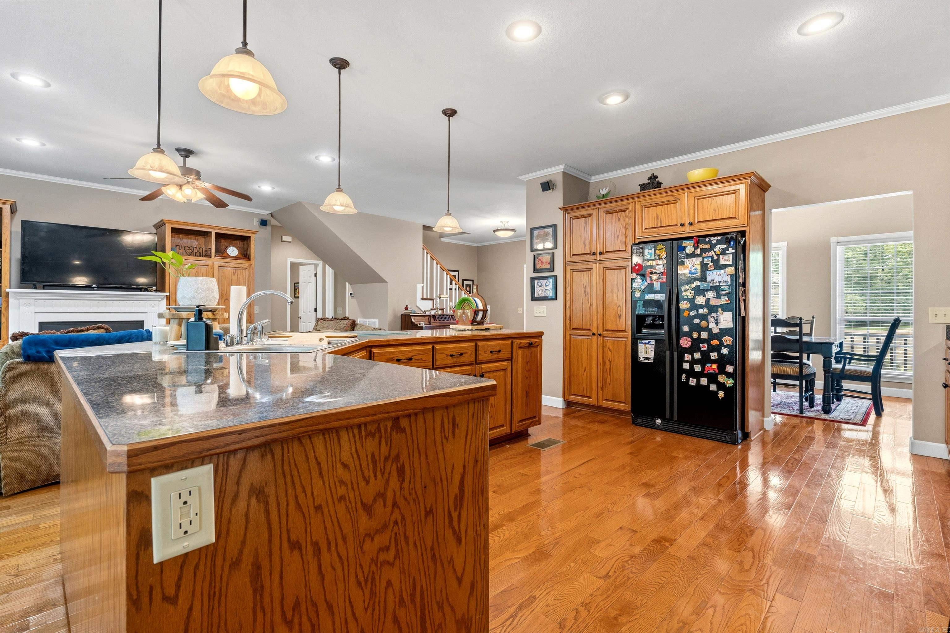 SHADOW RIDGE - Residential