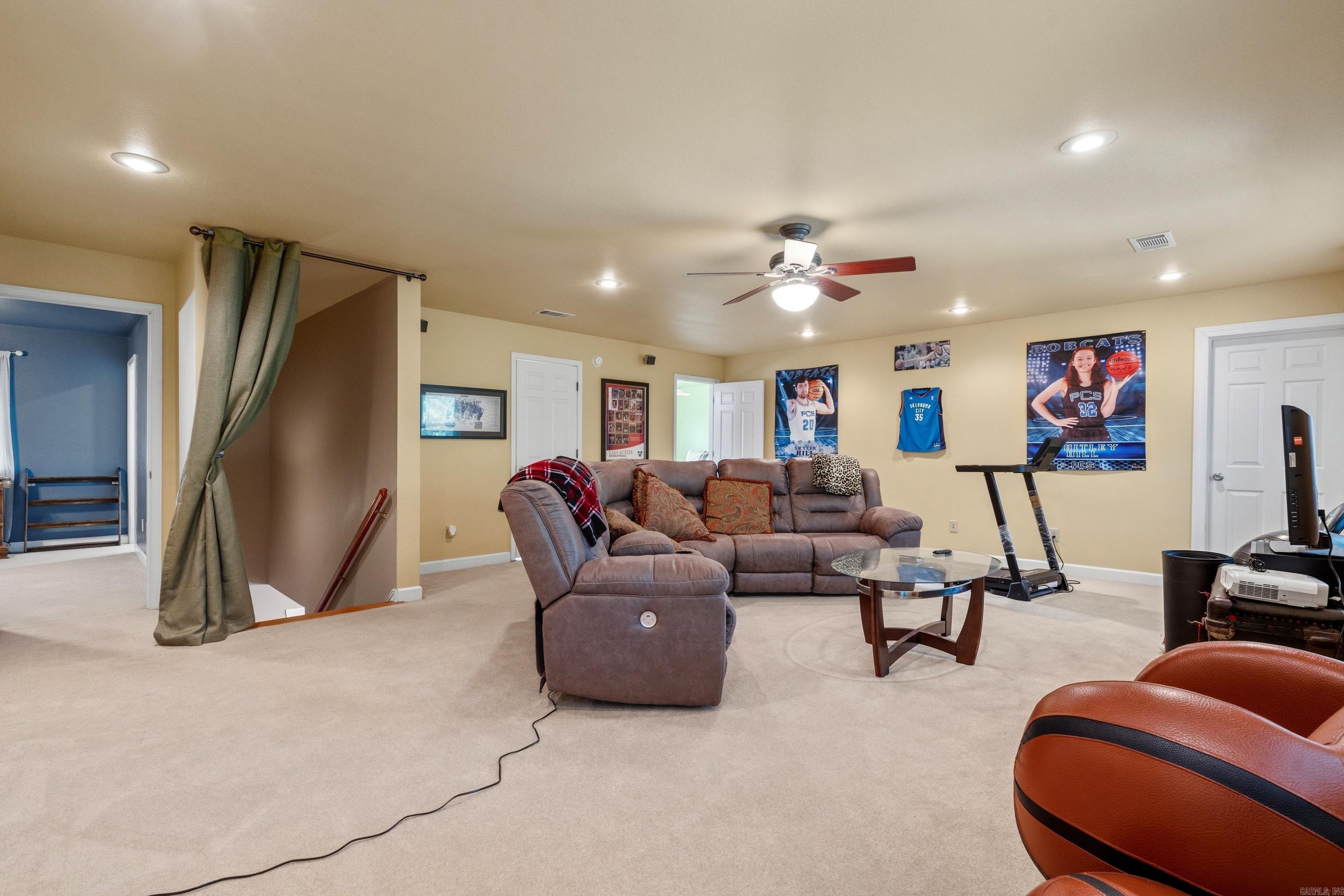 SHADOW RIDGE - Residential