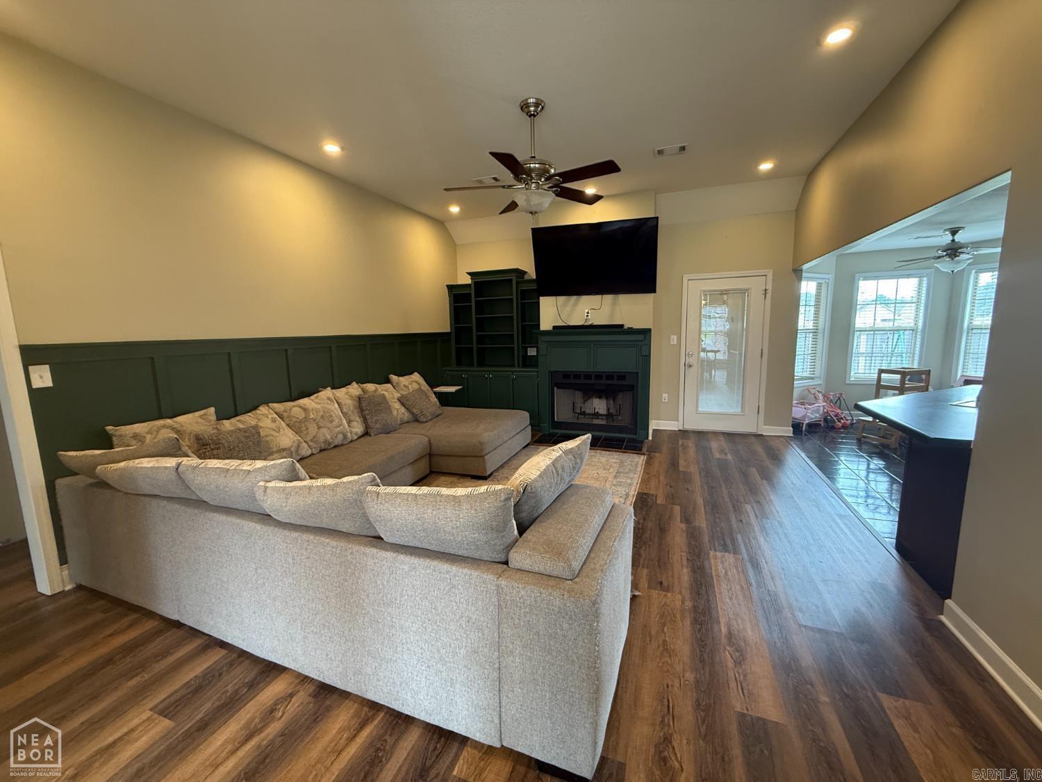 LEN-FORD VILLAGE - Residential