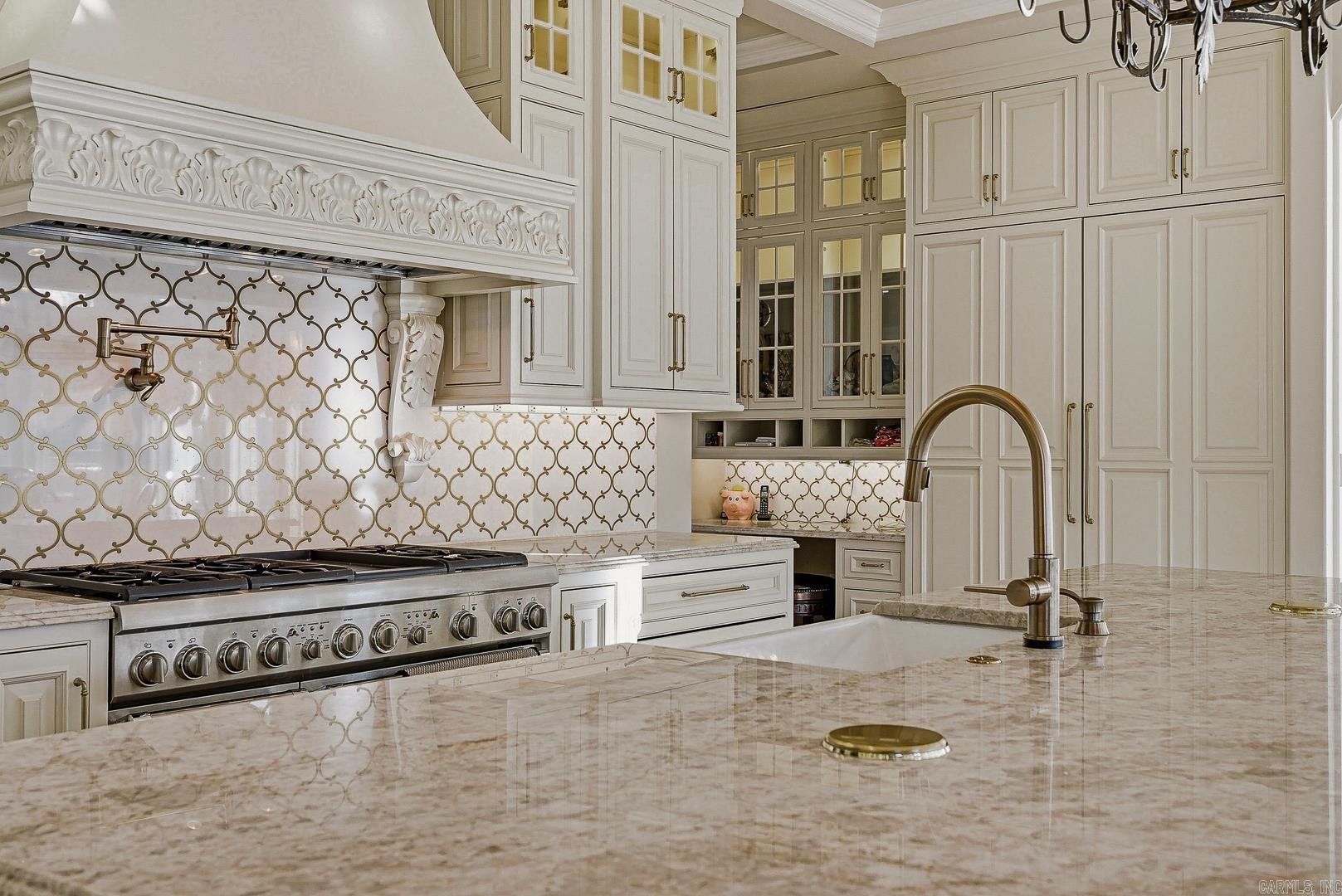 Ridgepointe - Residential