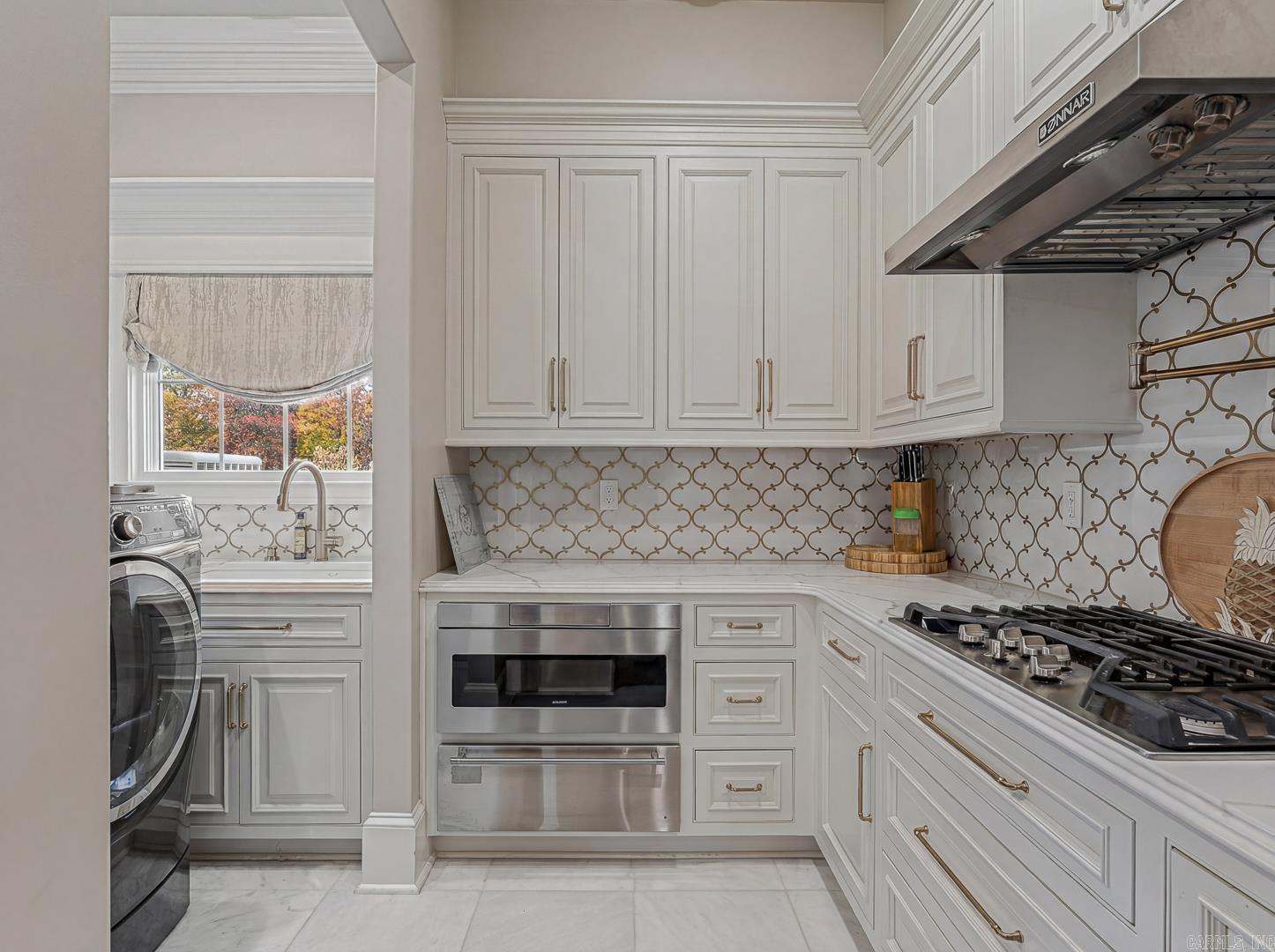 Ridgepointe - Residential