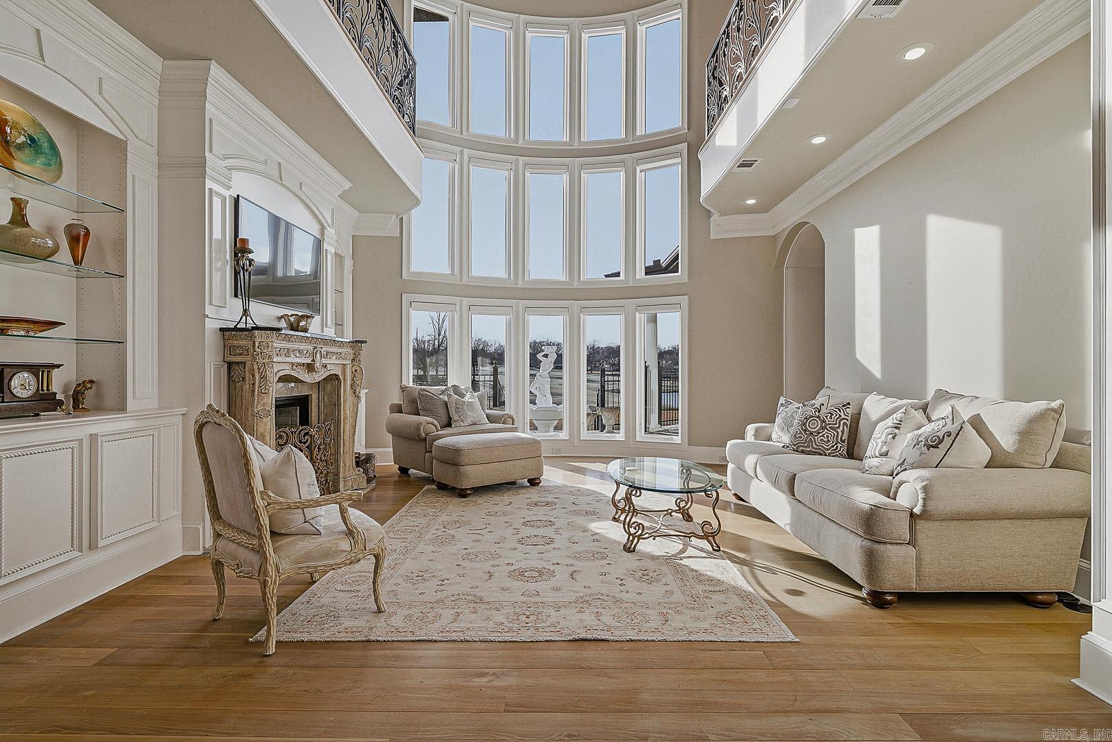 Ridgepointe - Residential