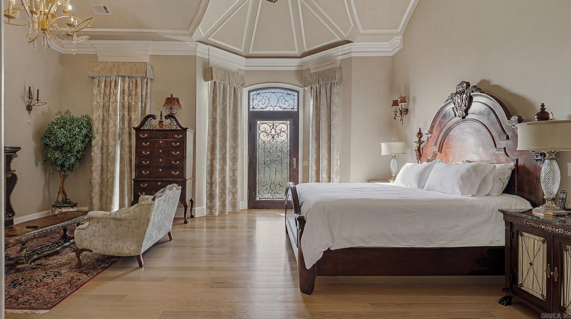 Ridgepointe - Residential