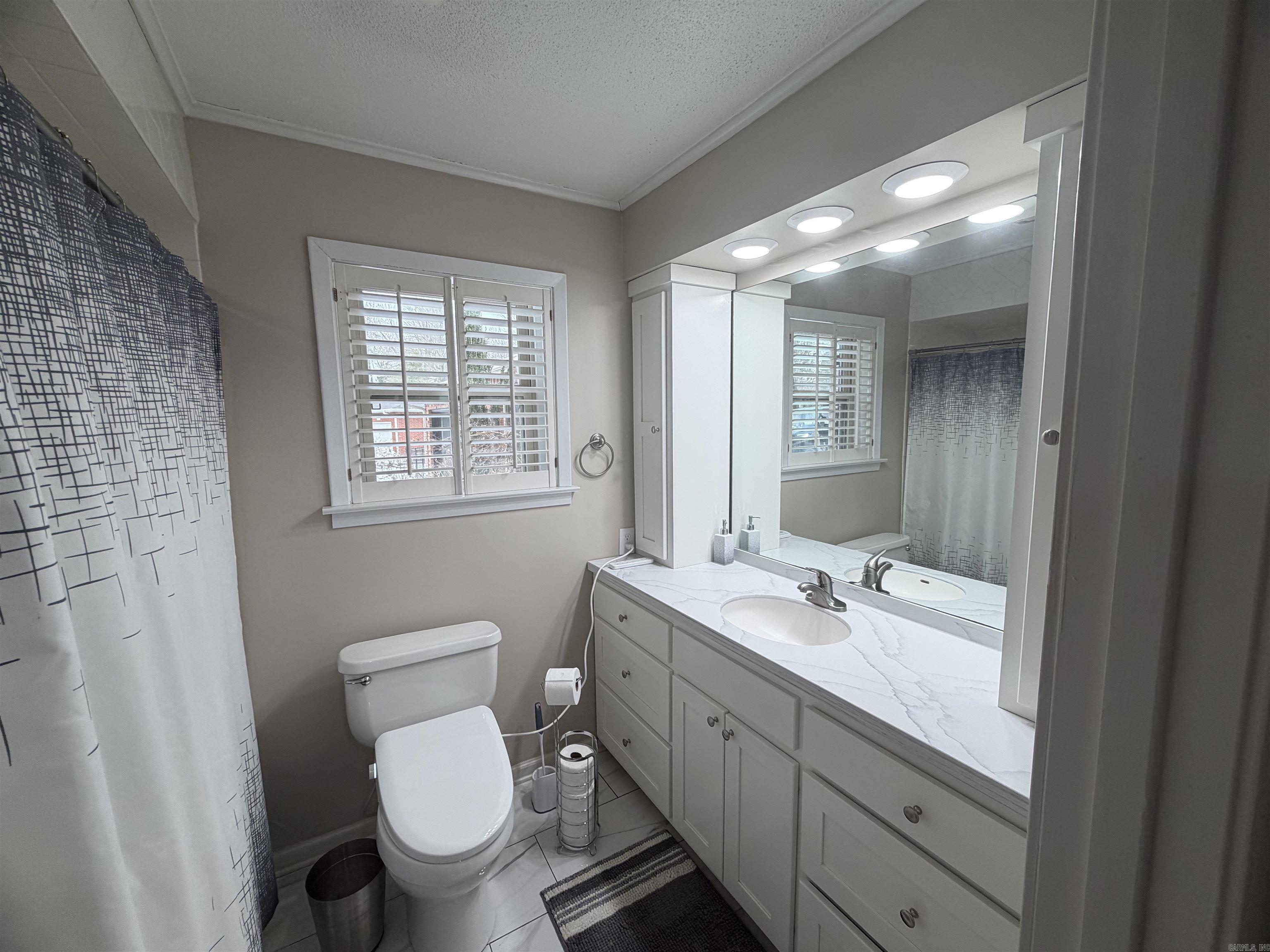 BALLARD HEIGHTS - Residential