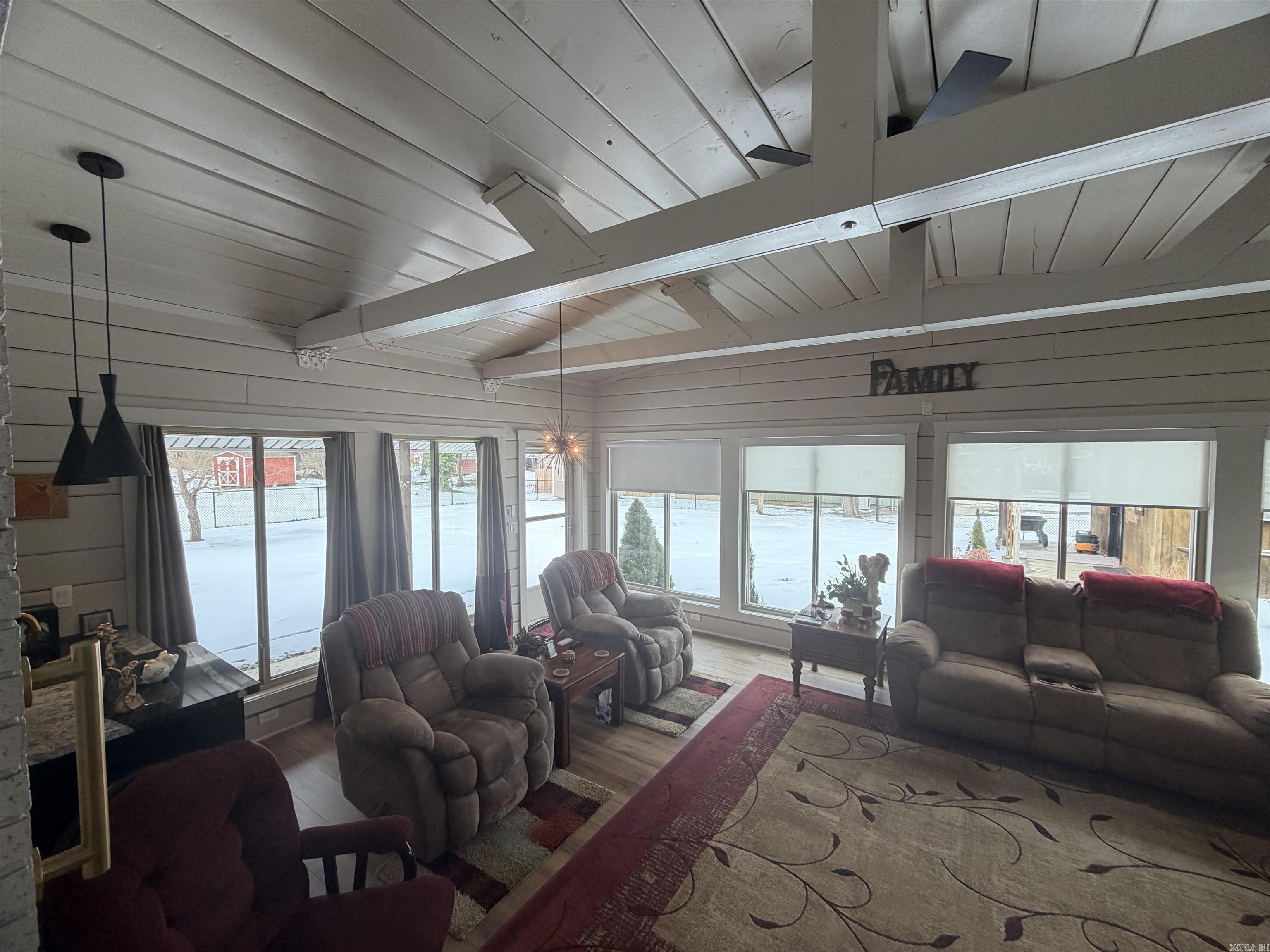 BALLARD HEIGHTS - Residential