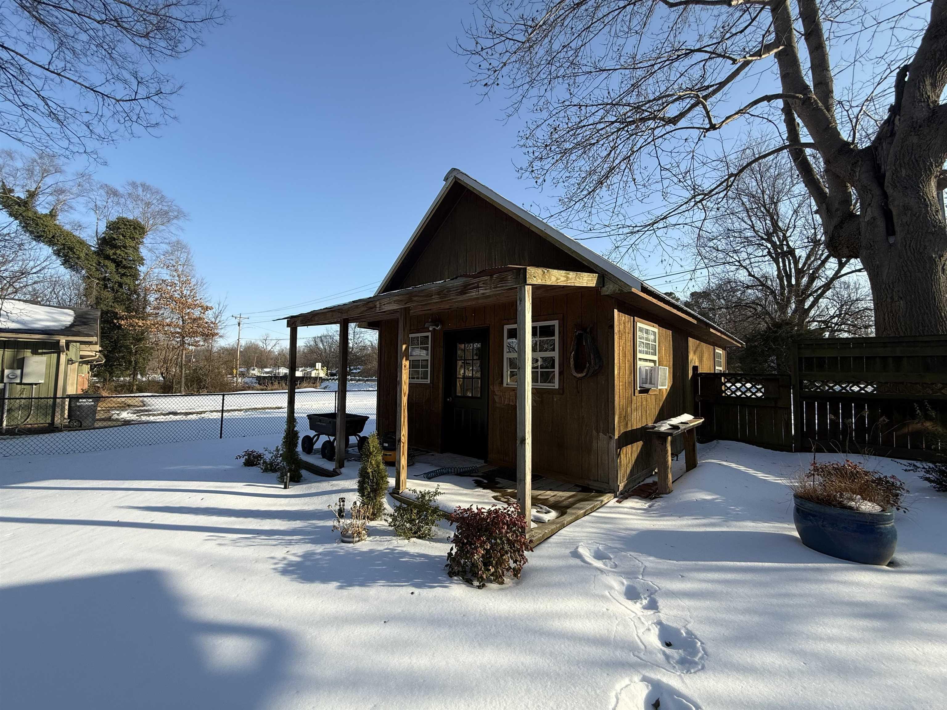 BALLARD HEIGHTS - Residential