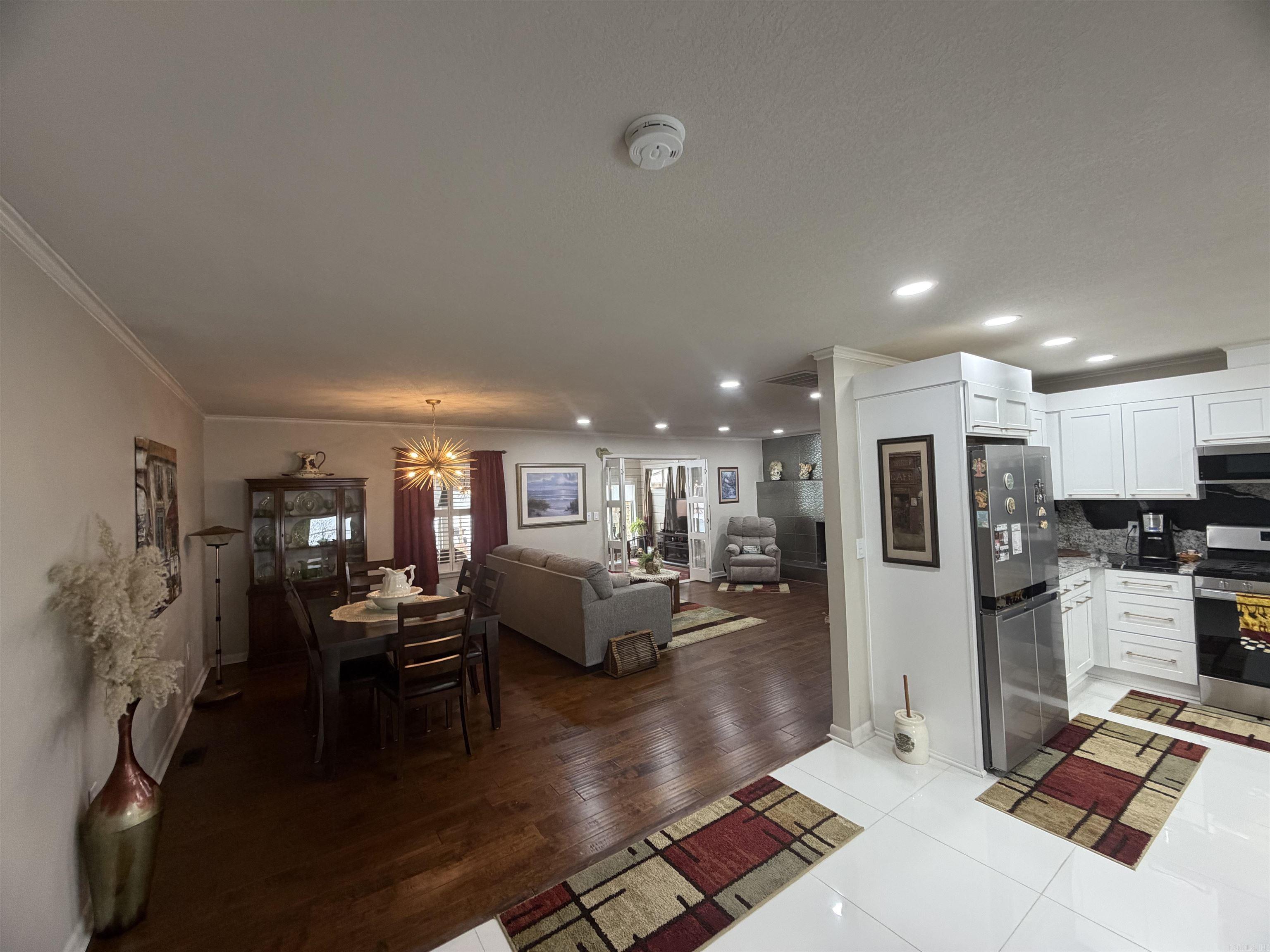 BALLARD HEIGHTS - Residential