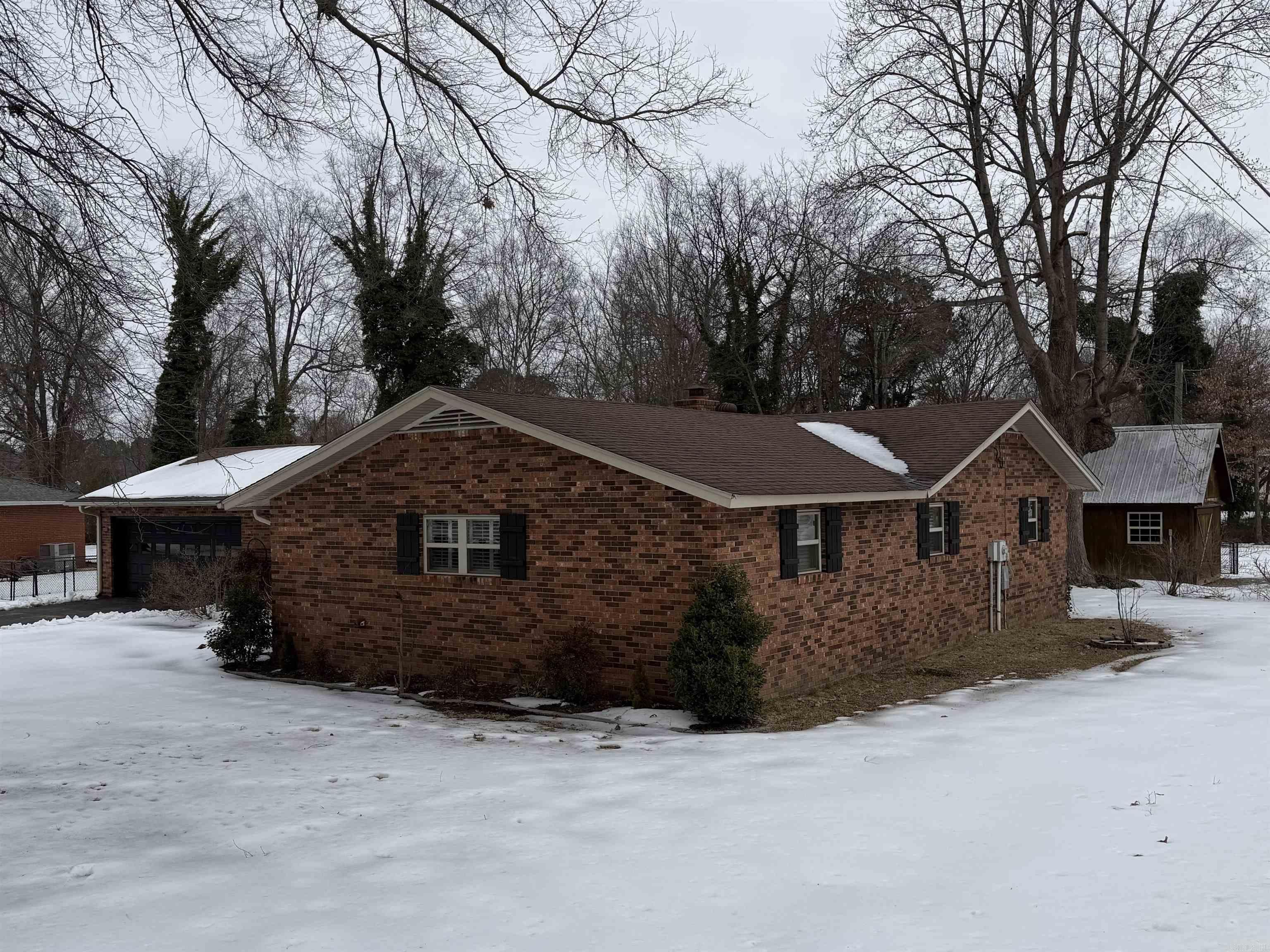 BALLARD HEIGHTS - Residential