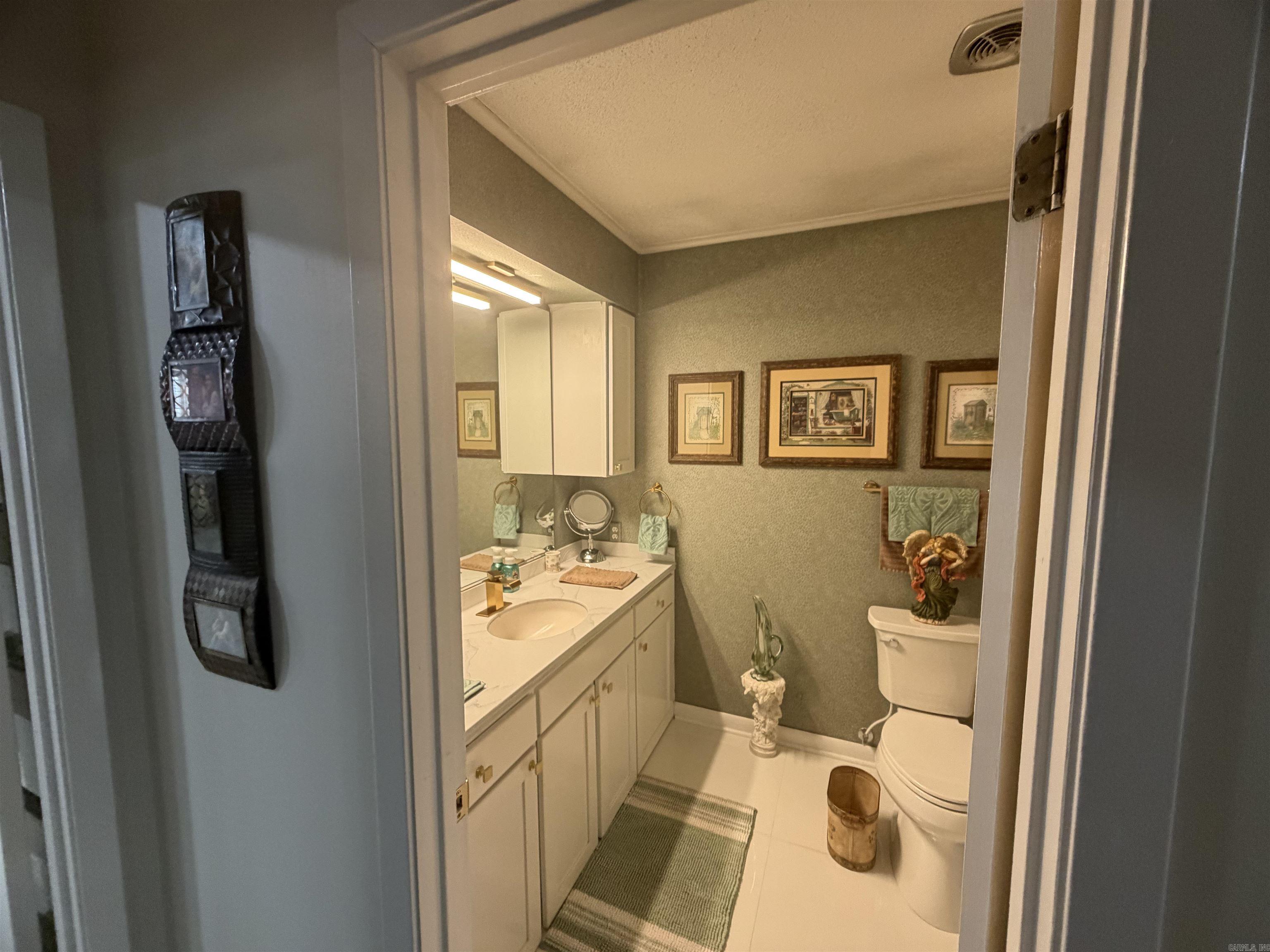 BALLARD HEIGHTS - Residential