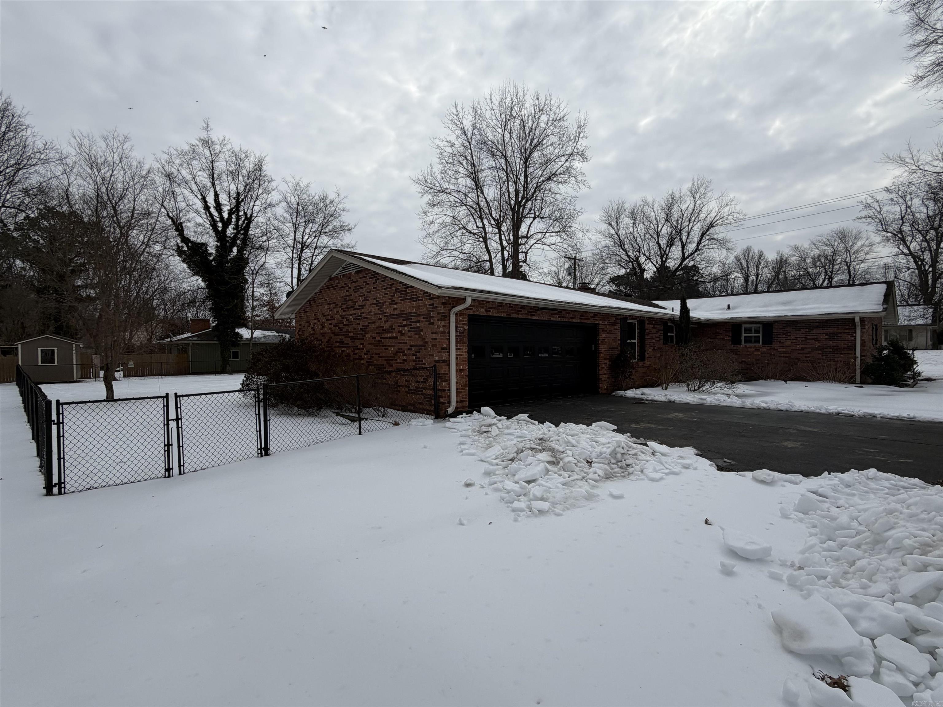 BALLARD HEIGHTS - Residential