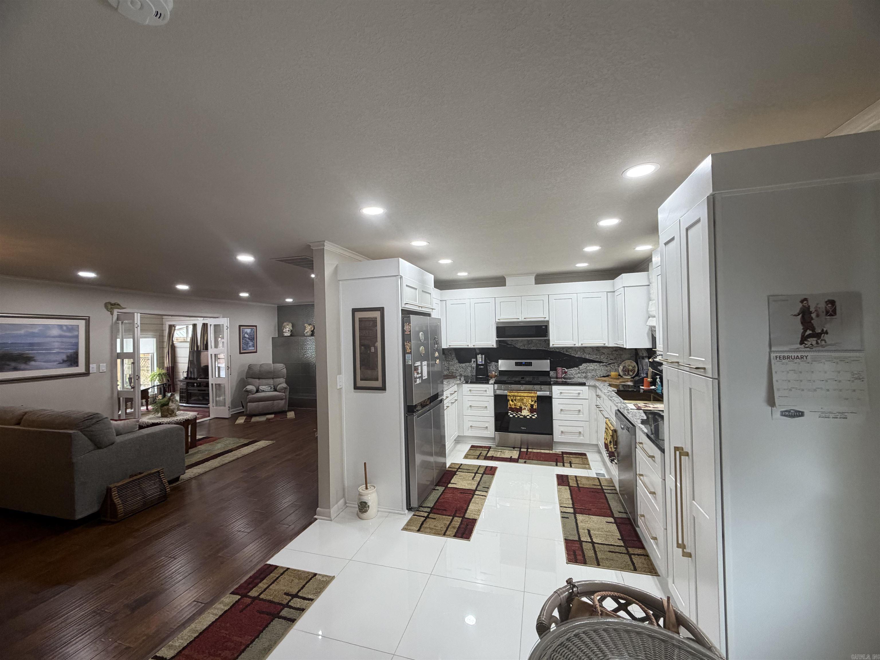 BALLARD HEIGHTS - Residential