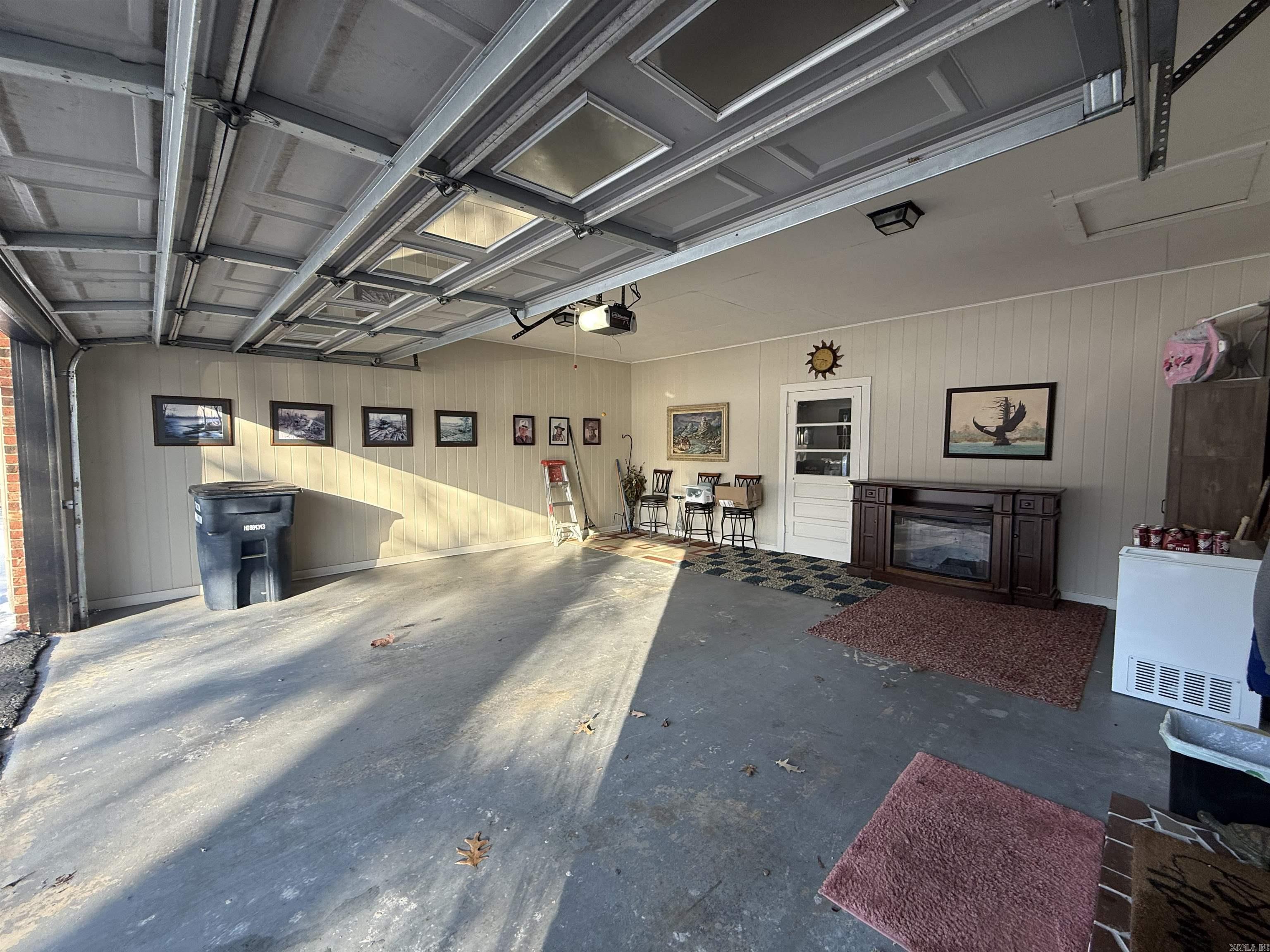 BALLARD HEIGHTS - Residential