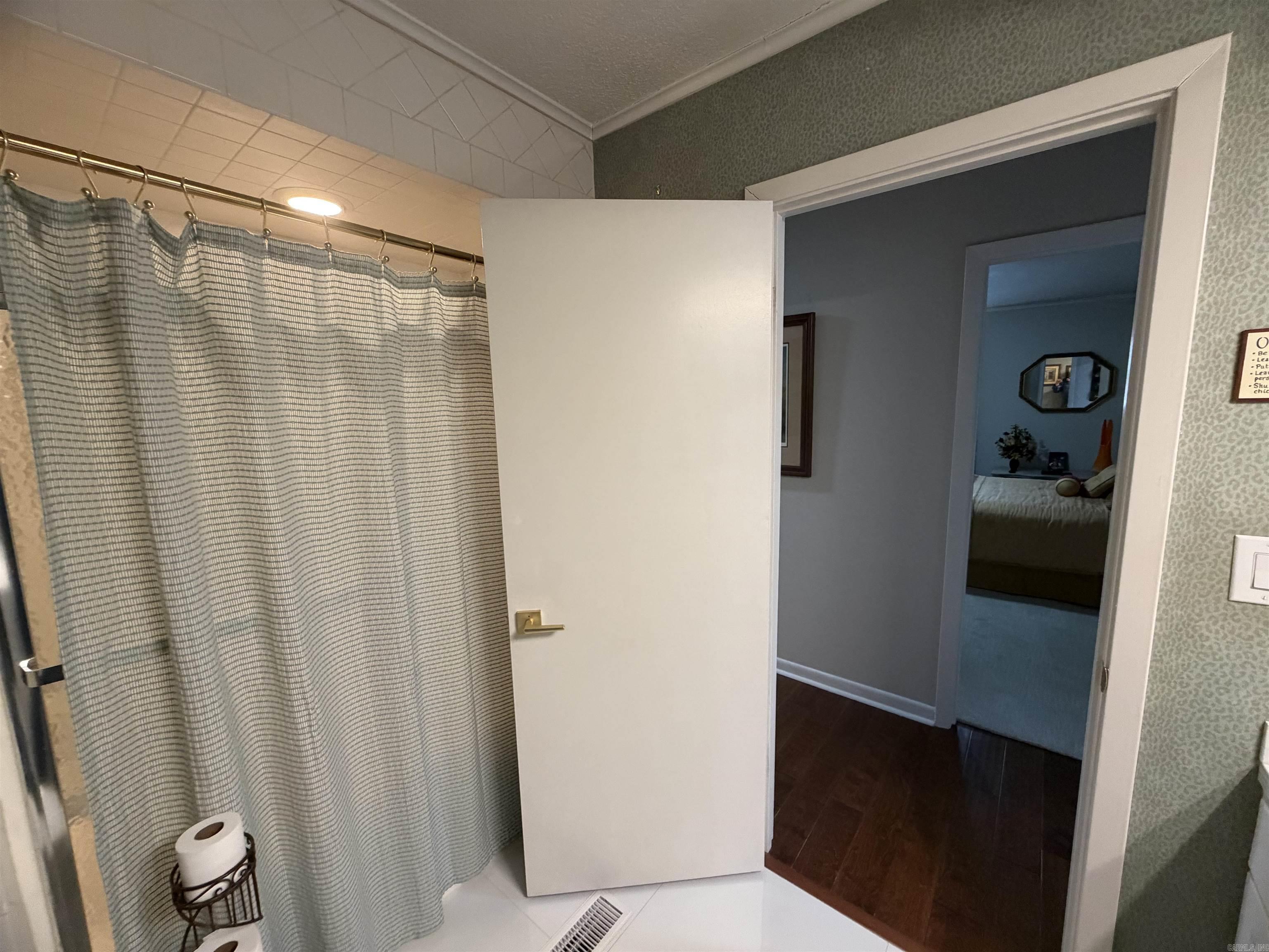 BALLARD HEIGHTS - Residential