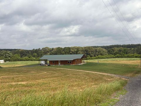 Photo of 113 Madelyn Lane, Vandervoort, AR 71972 (MLS # 26024199)