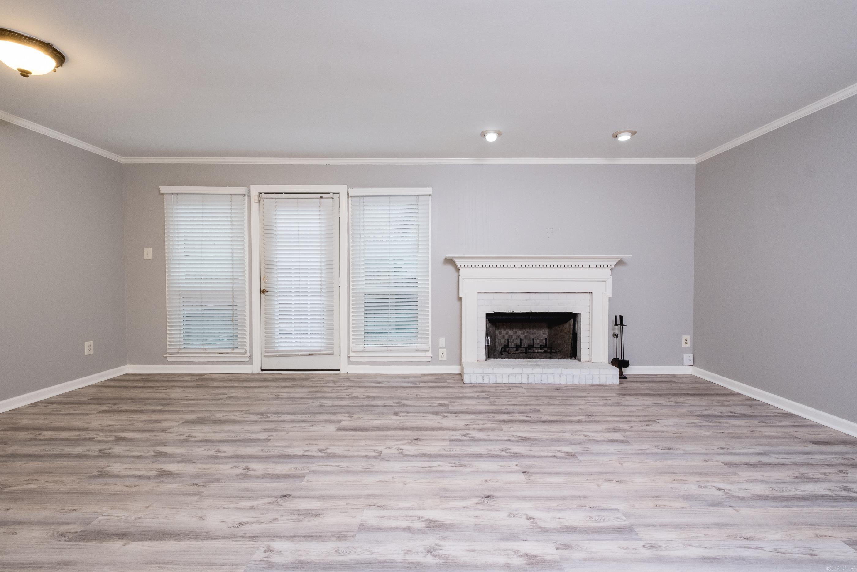 FOXCROFT SQUARE HPR - Residential