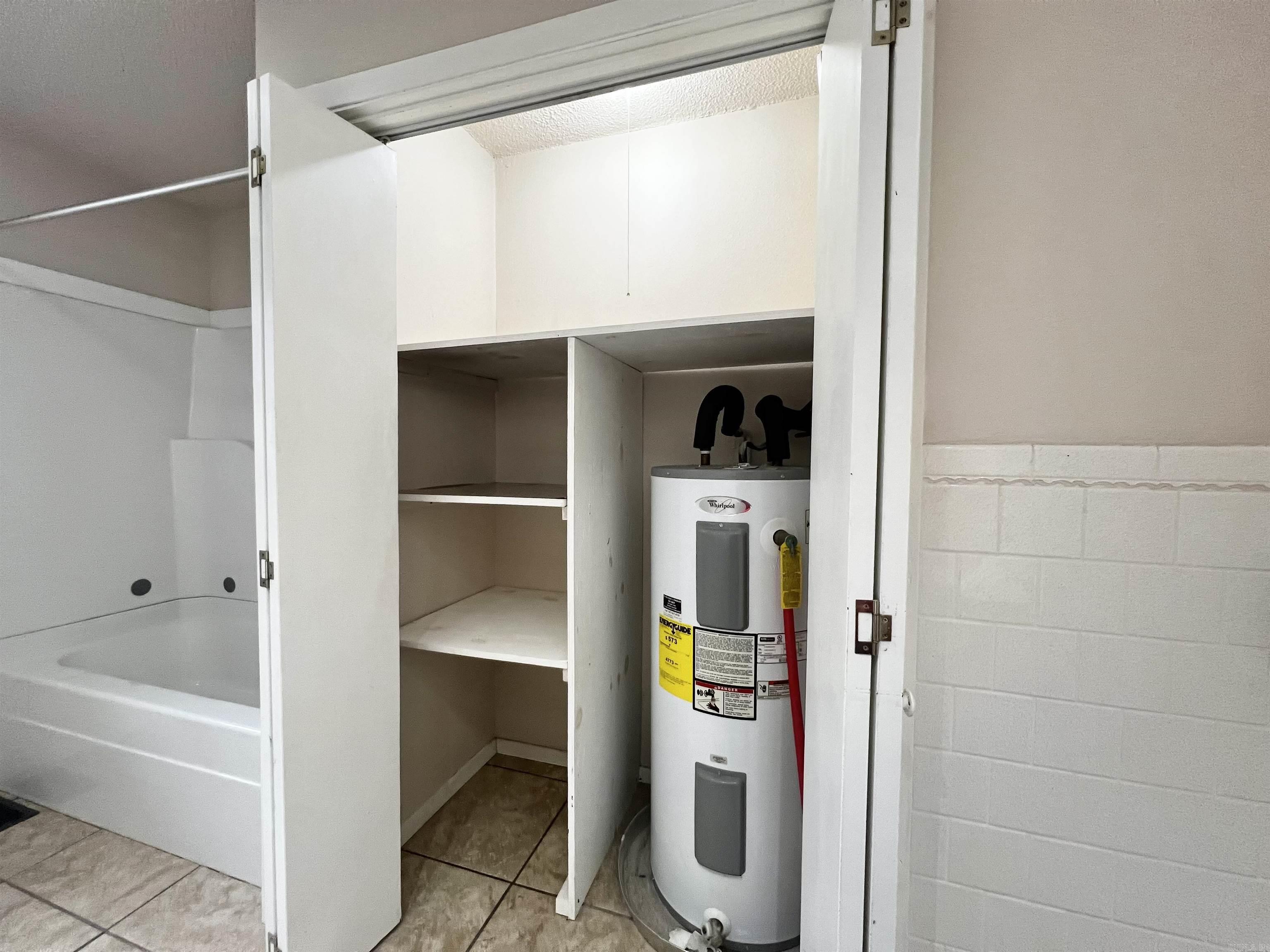 Wooded Hills Amended - Residential Lease