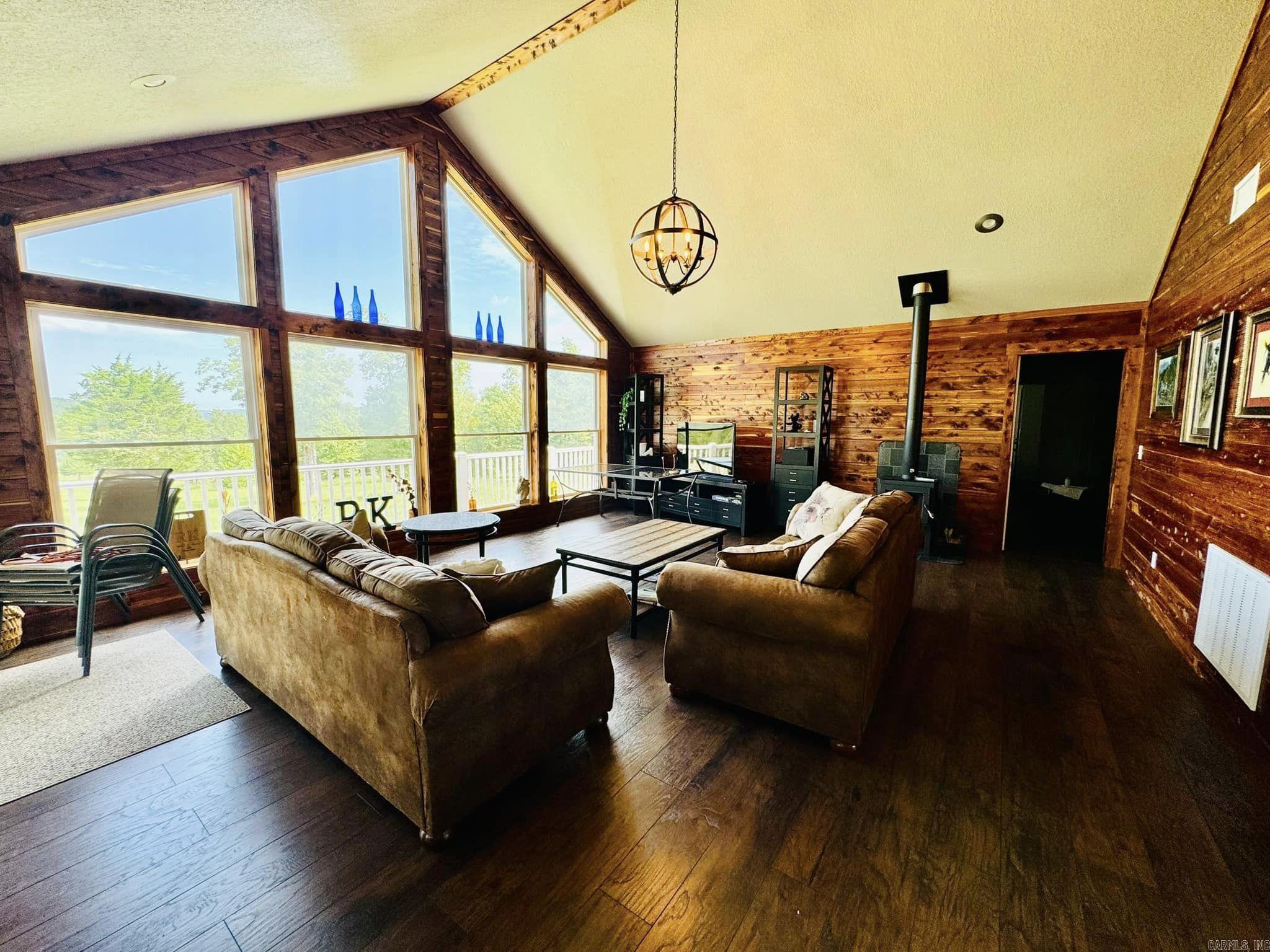 Viking Landing - Residential